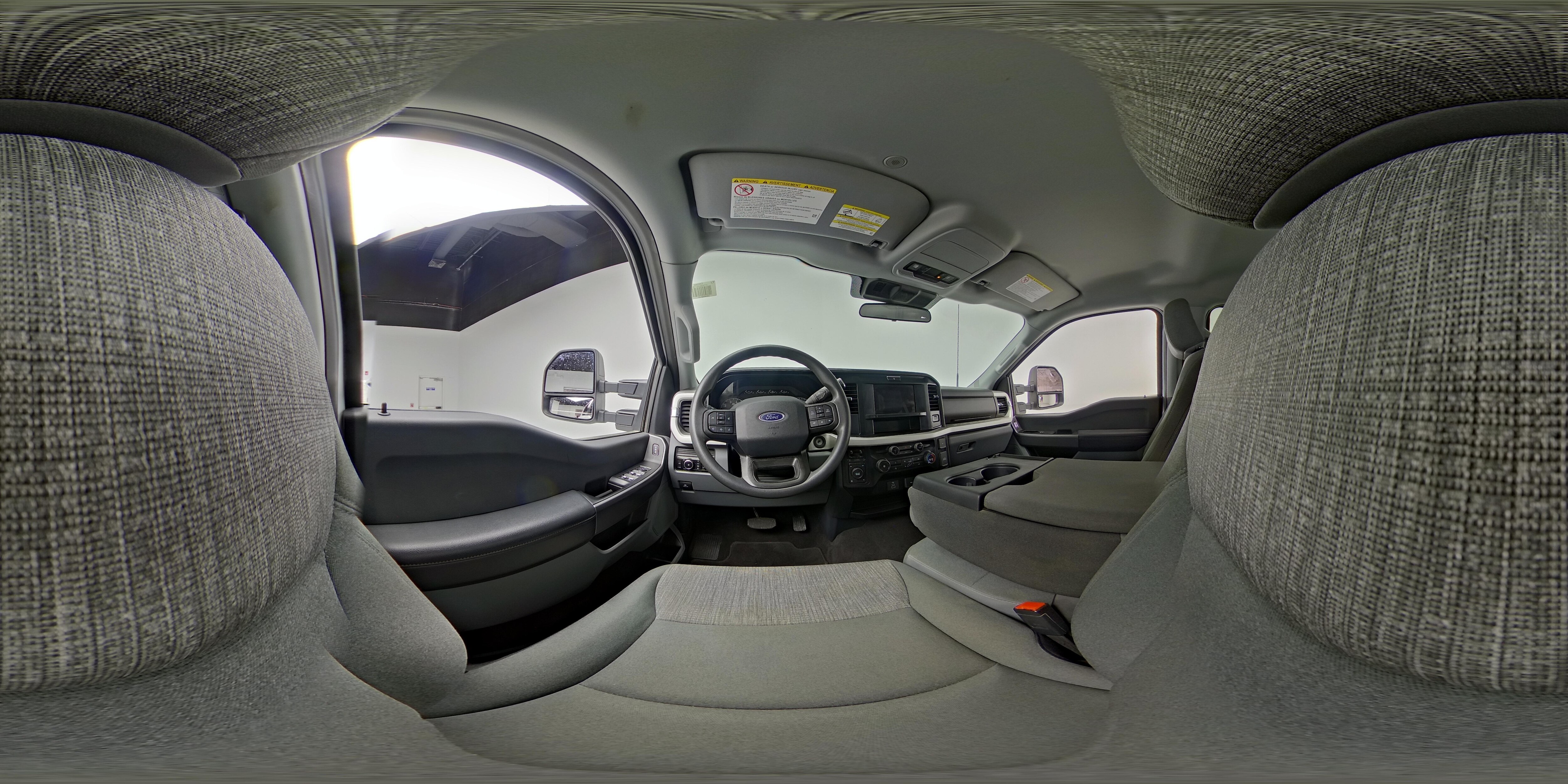 2025 Ford F-250 Super Duty XLT - Photo 26