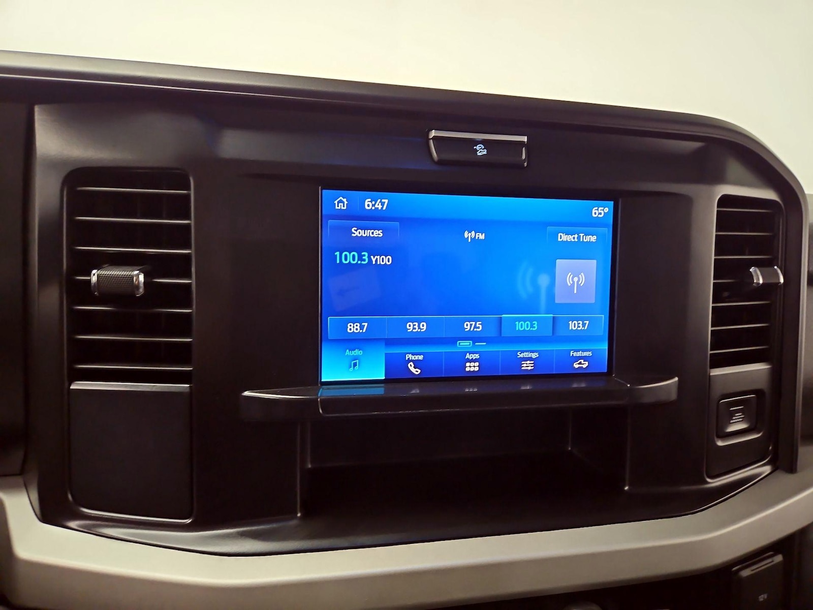 2025 Ford F-250 Super Duty XLT - Photo 16