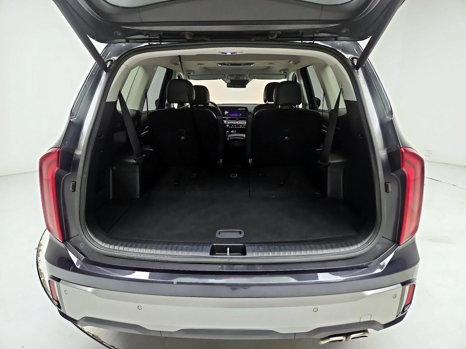 2025 Kia Telluride S - Photo 24