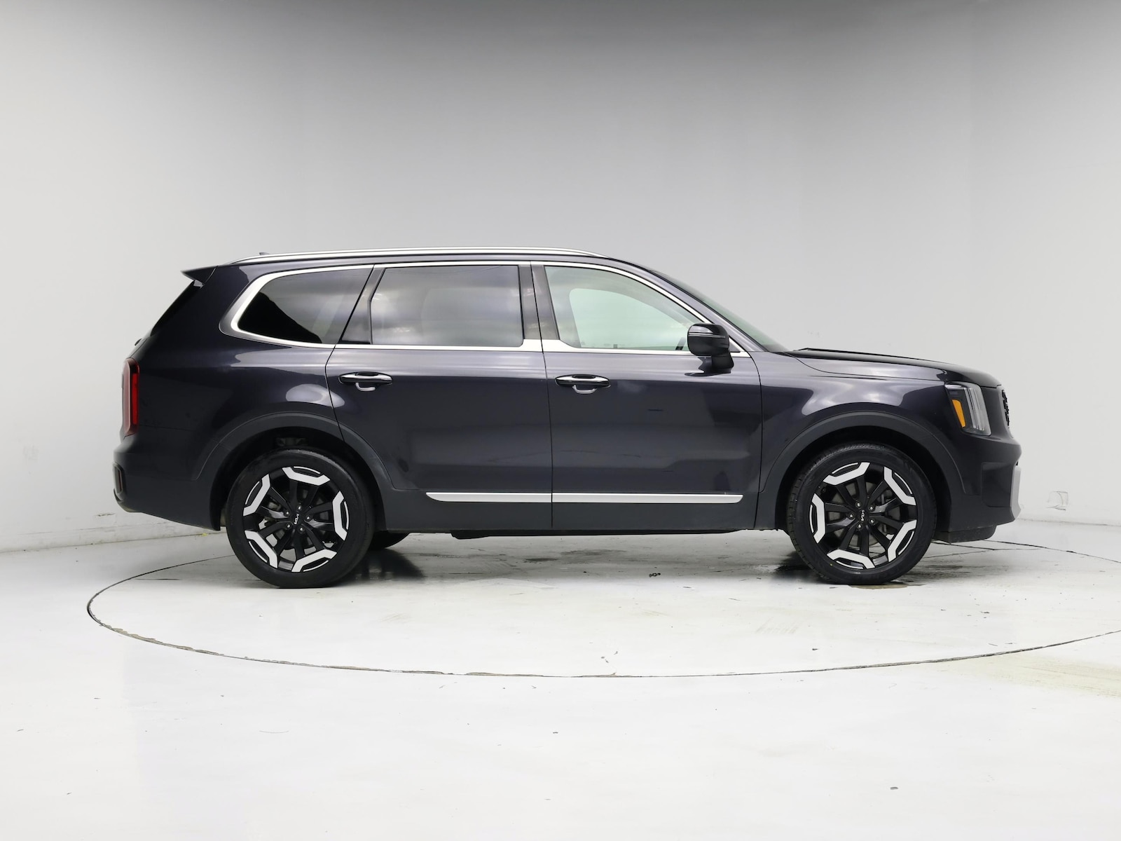 2025 Kia Telluride S - Photo 8