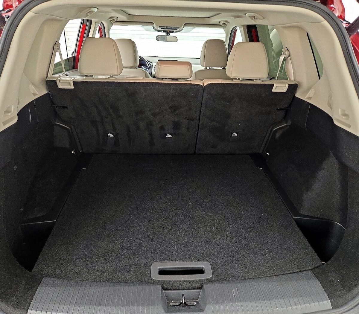 Trunk/Cargo (Seats Up)
