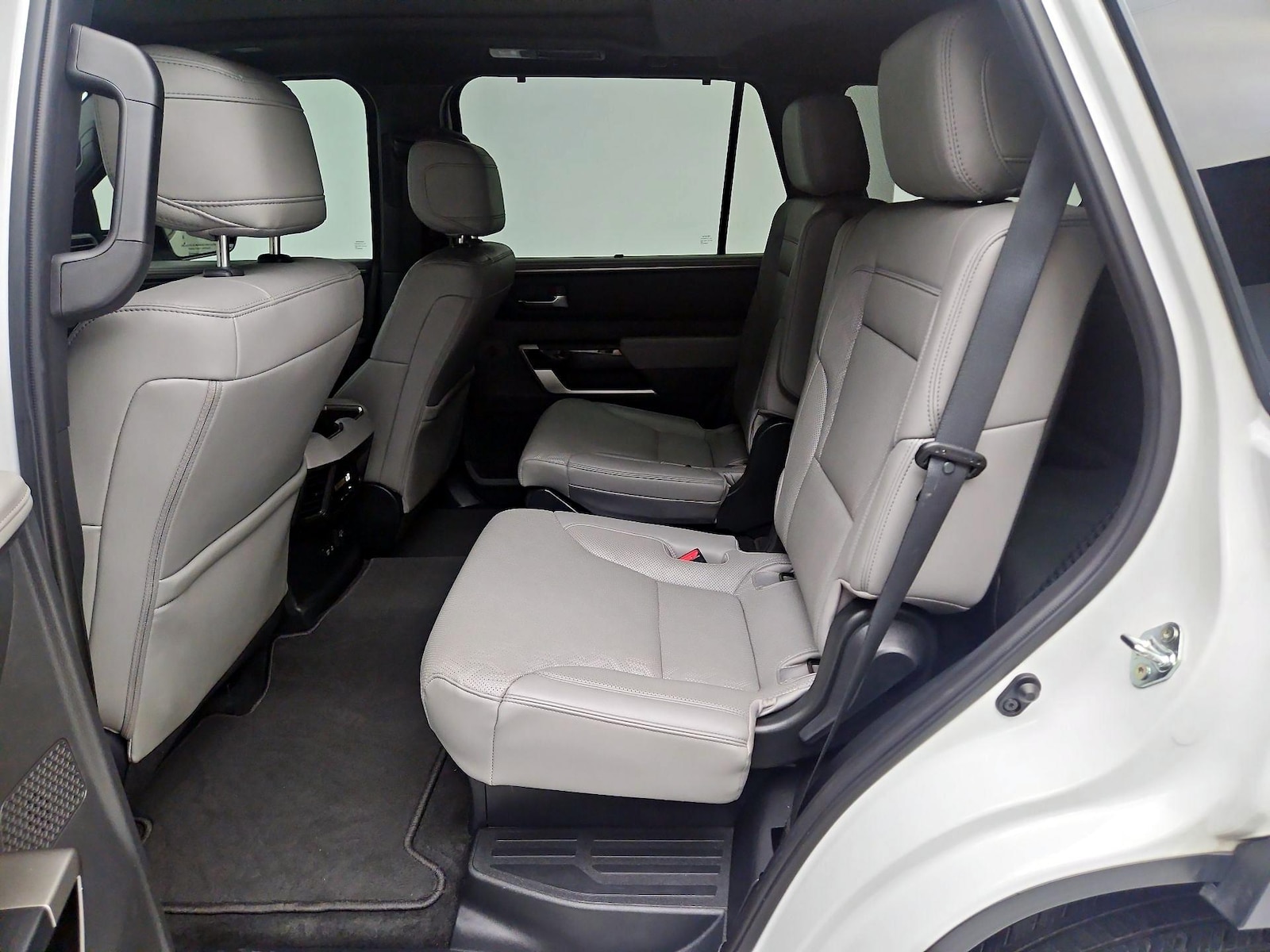 Rear Air Conditioning