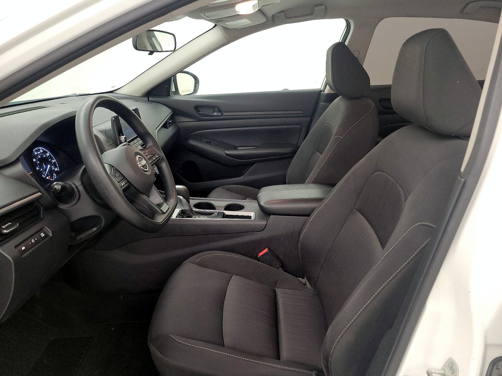 2023 Nissan Altima S - Photo 12