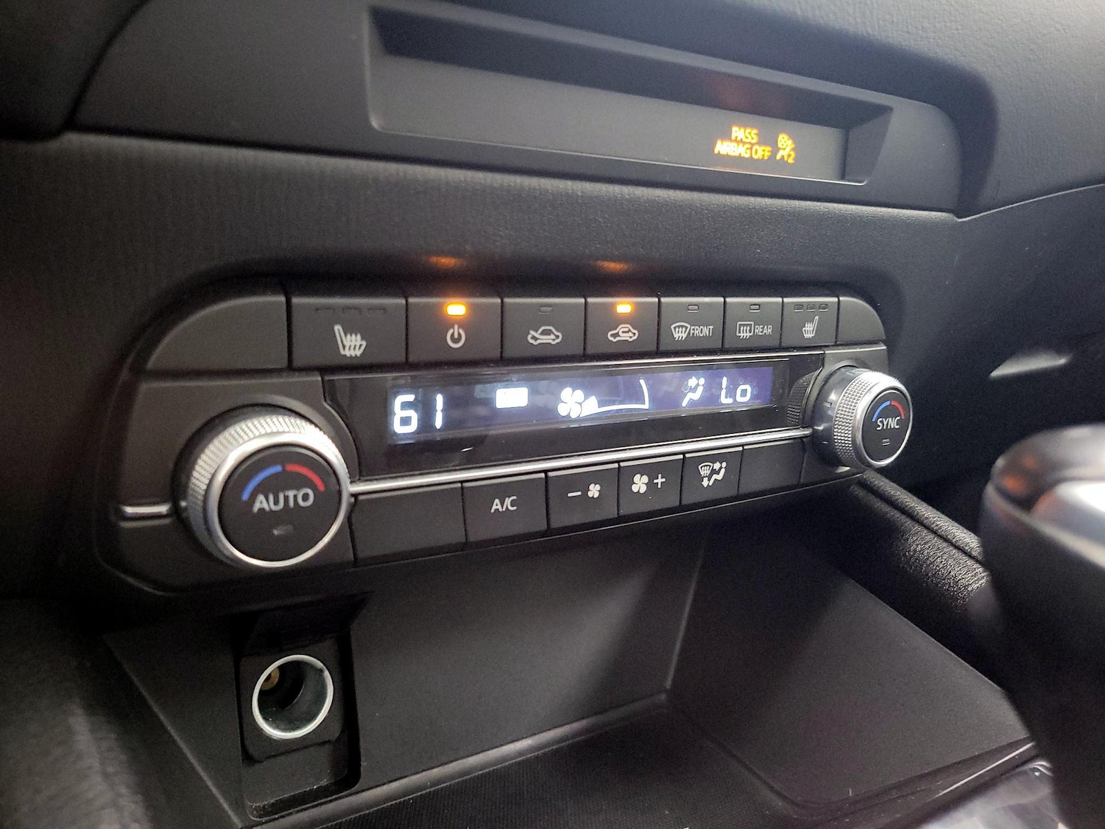 2025 Mazda CX-5 S Preferred package - Photo 17