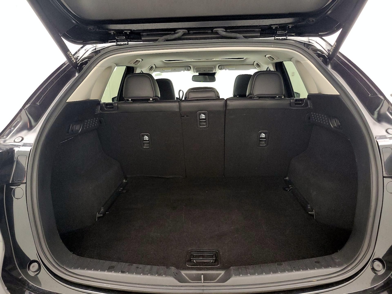 2025 Mazda CX-5 S Preferred package - Photo 22