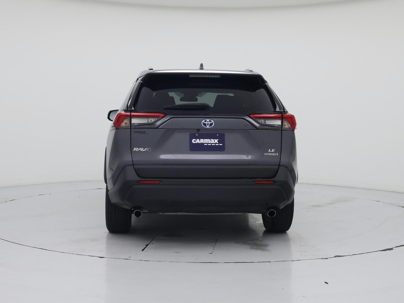 2024 Toyota RAV4 LE - Photo 7