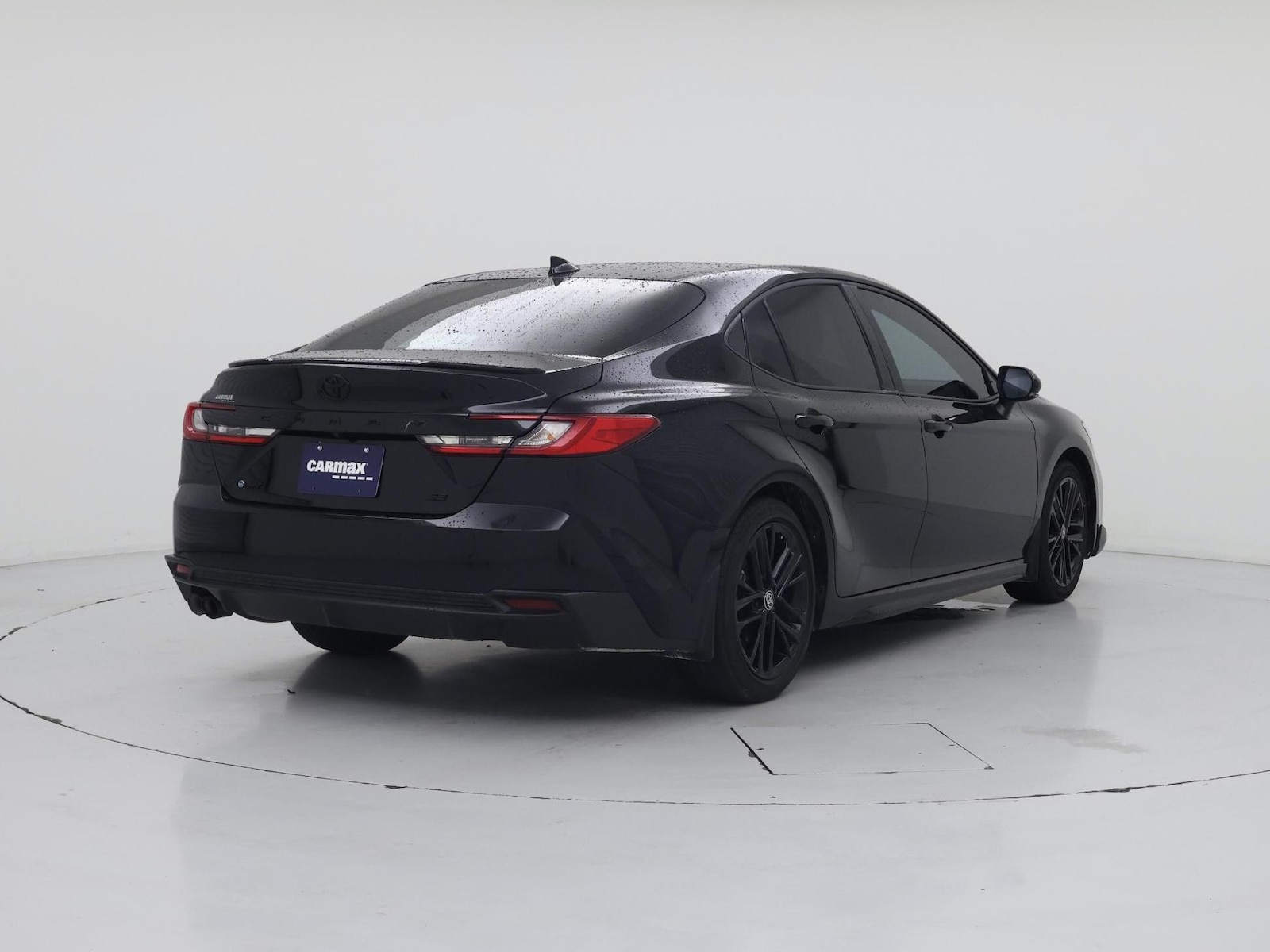 2026 Toyota Camry SE - Photo 9