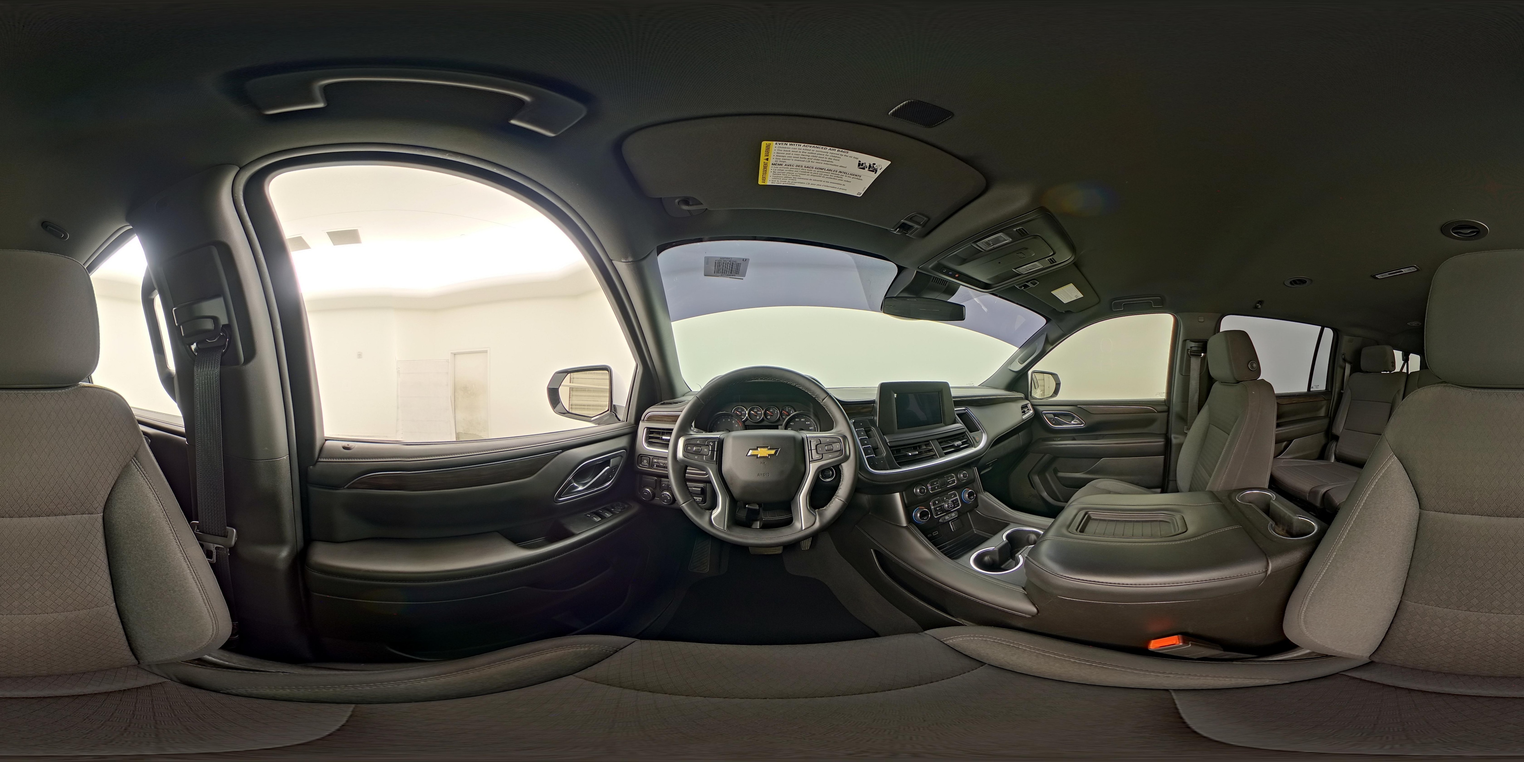 2024 Chevrolet Suburban LS - Photo 28