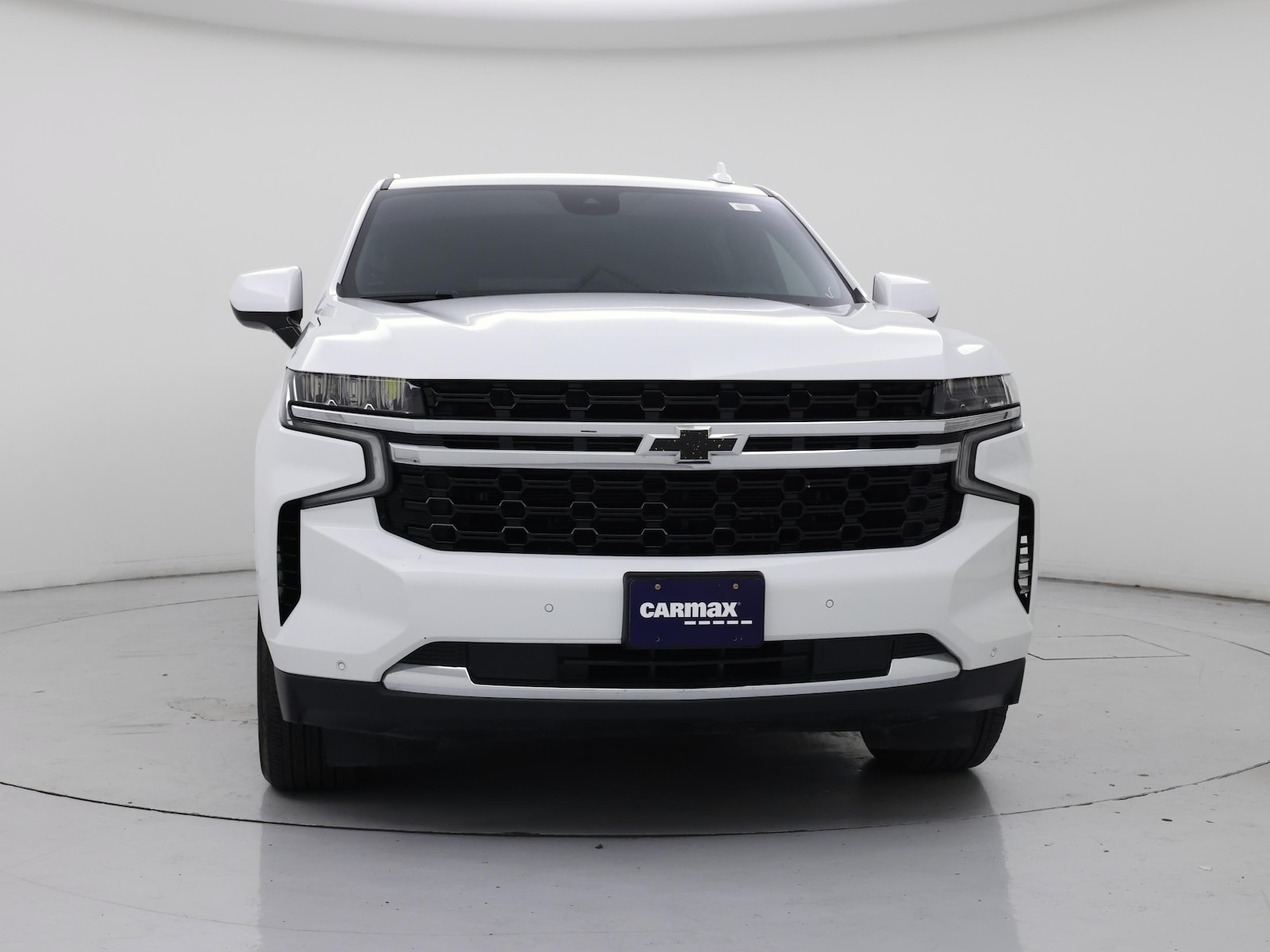 2024 Chevrolet Suburban LS - Photo 6