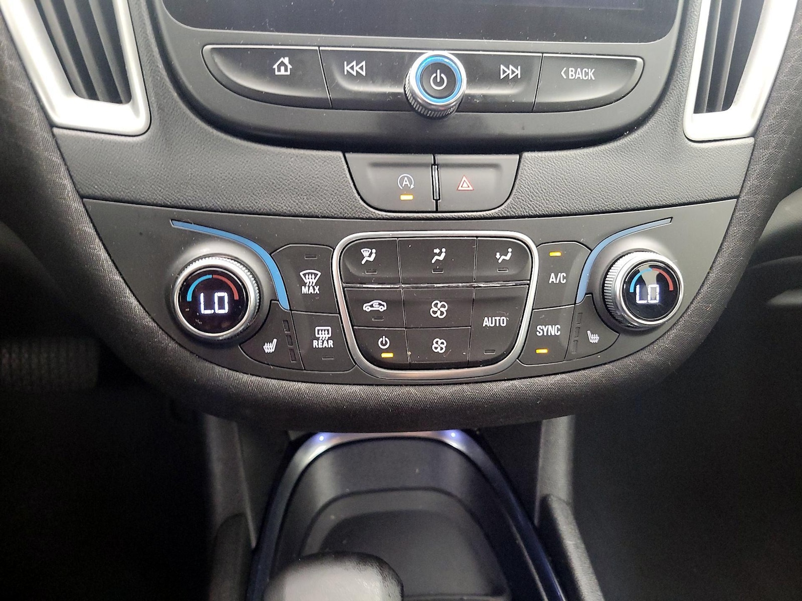 2024 Chevrolet Malibu 1LT - Photo 17