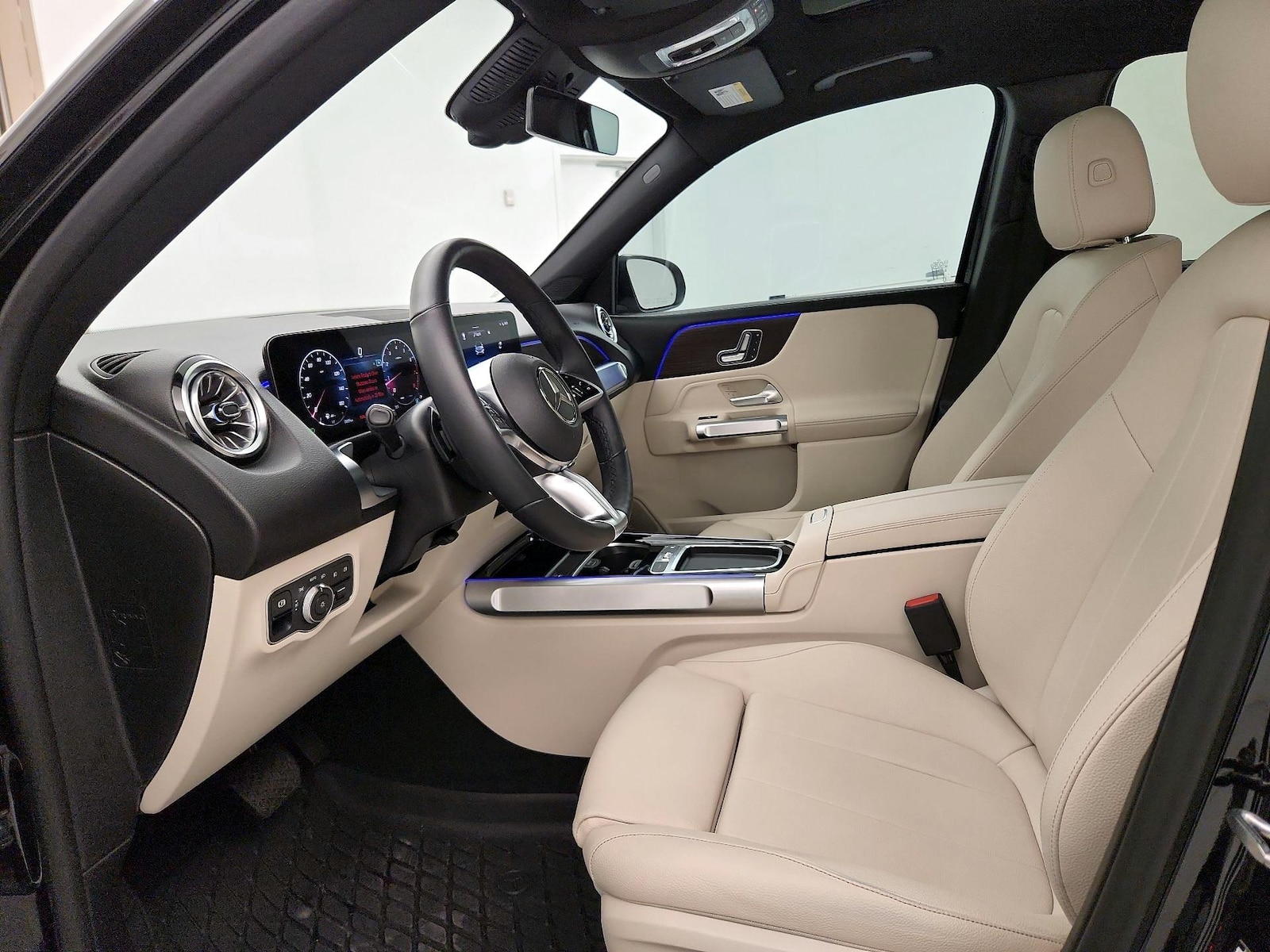 Power Seat(s) & Side Airbags