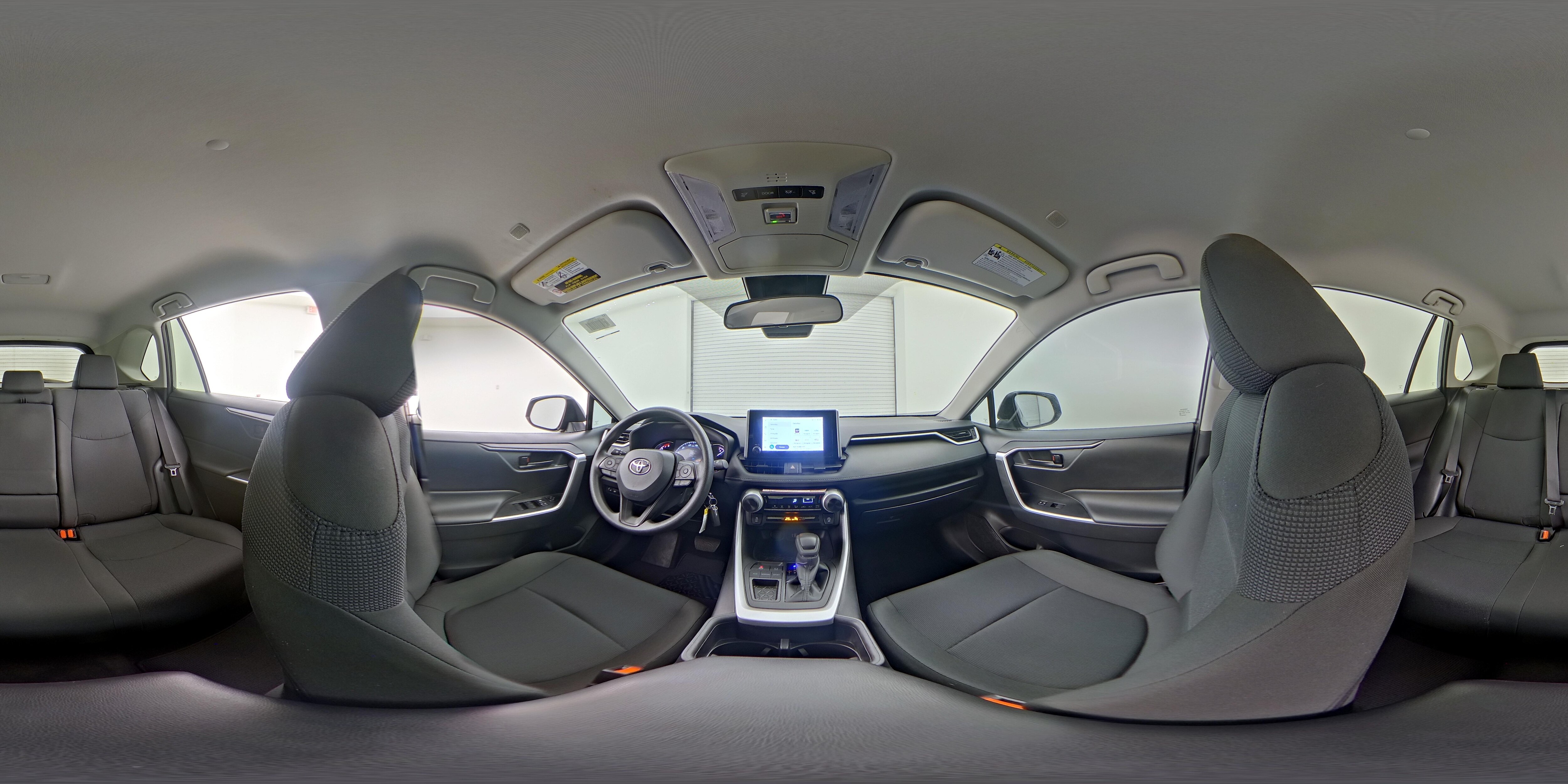 2025 Toyota RAV4 LE - Photo 24