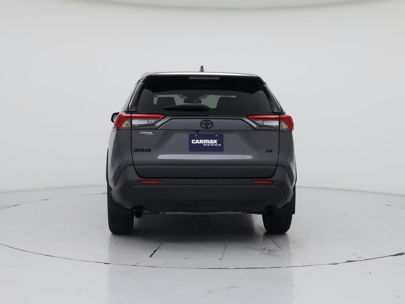 2025 Toyota RAV4 LE - Photo 7