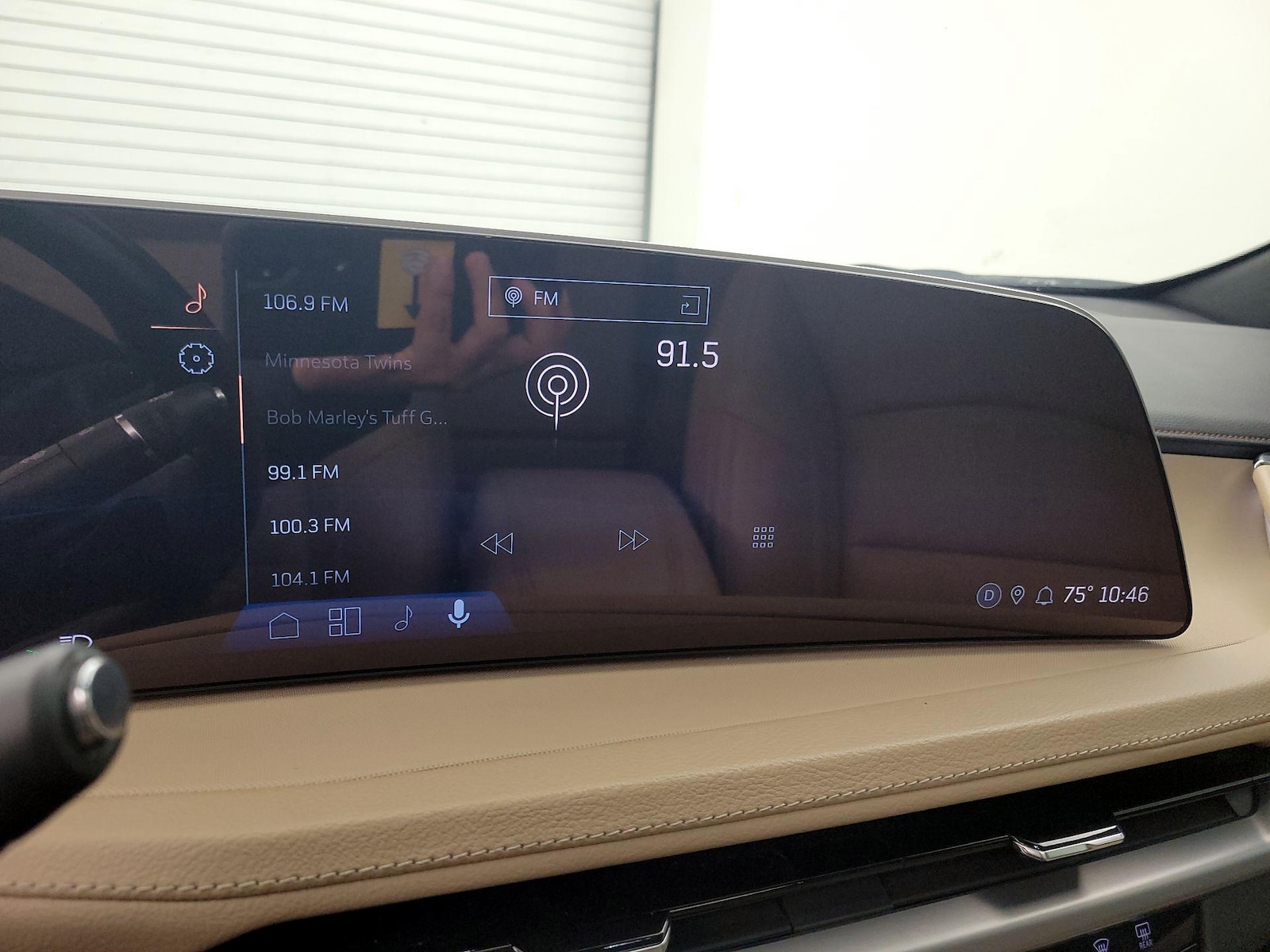 2024 Cadillac XT4 Luxury - Photo 17