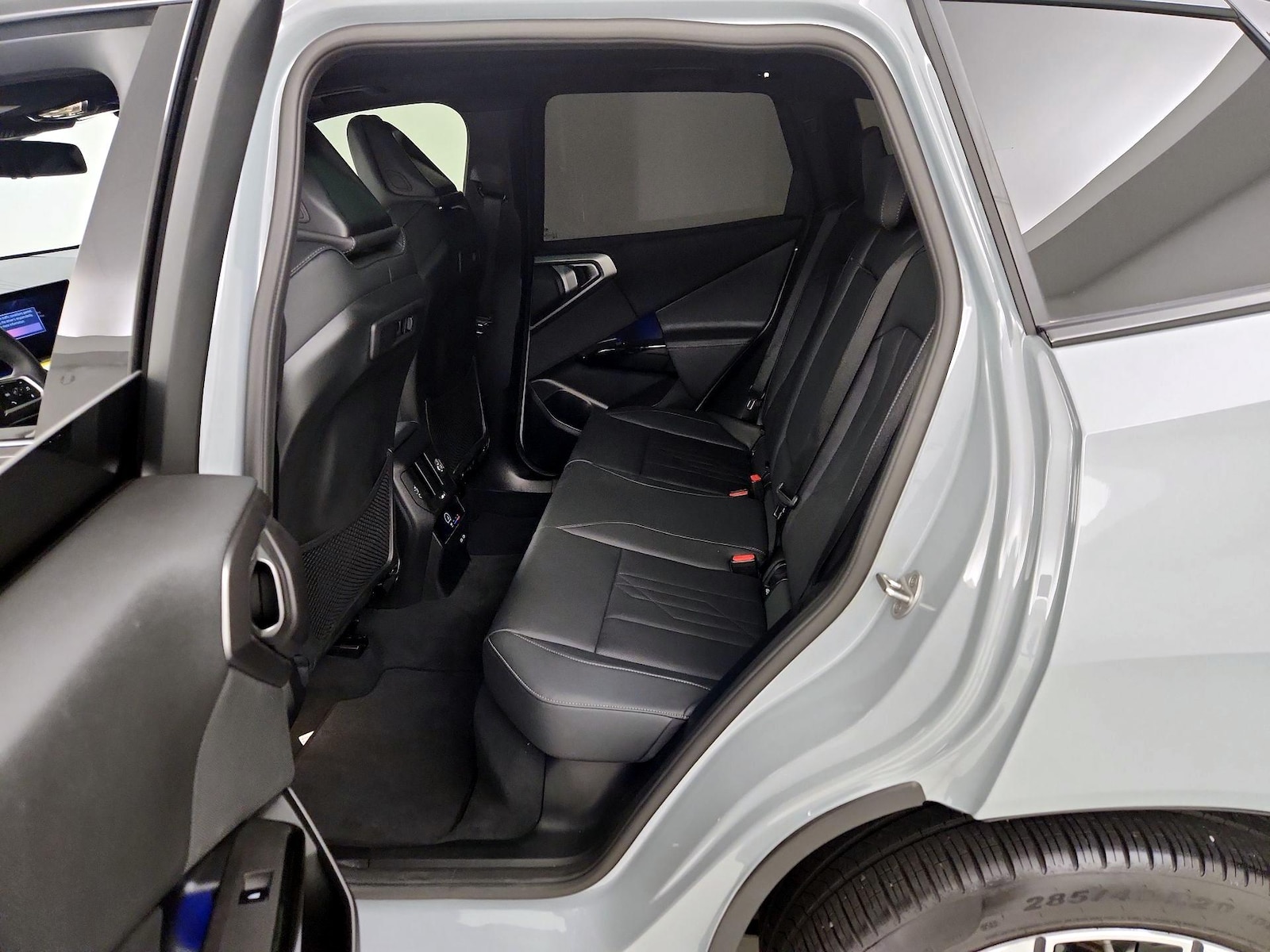 2026 BMW X3 30 - Photo 21