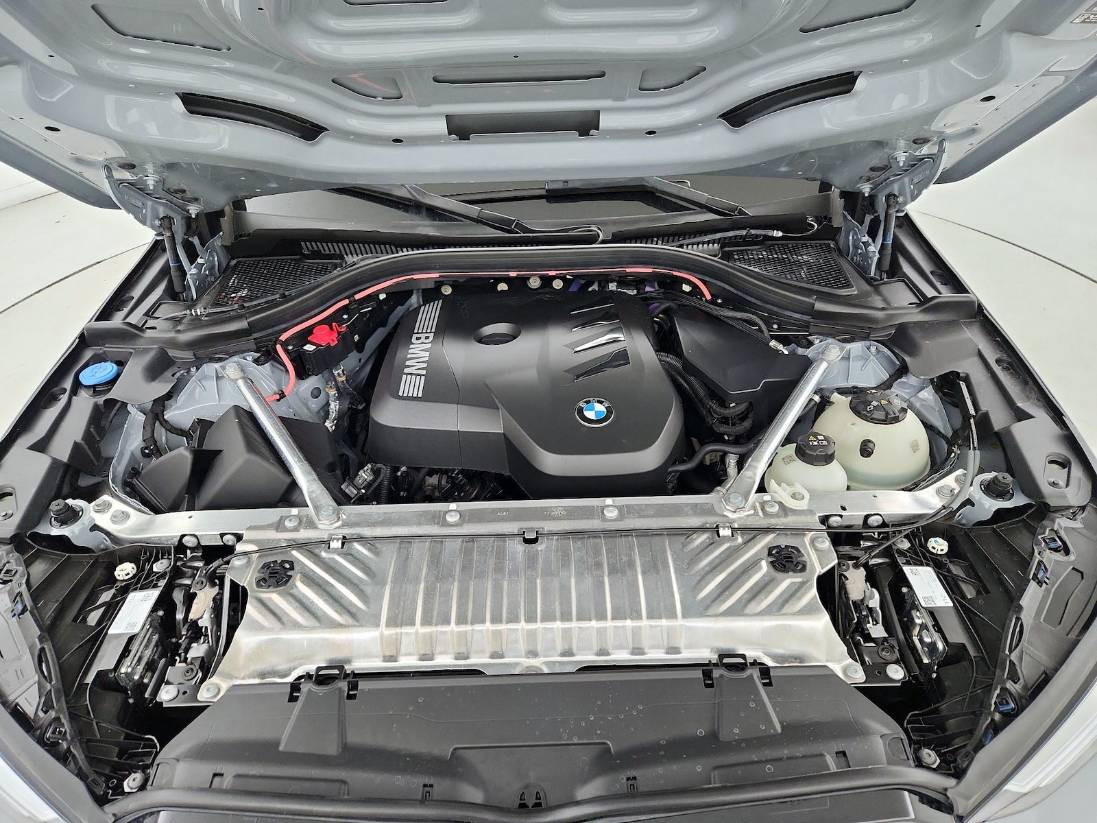 2026 BMW X3 30 - Photo 23