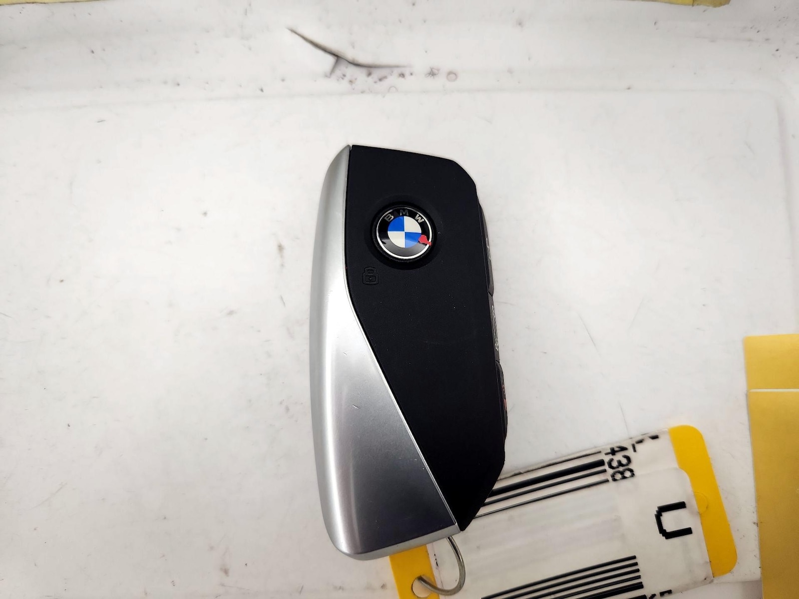 2026 BMW X3 30 - Photo 24