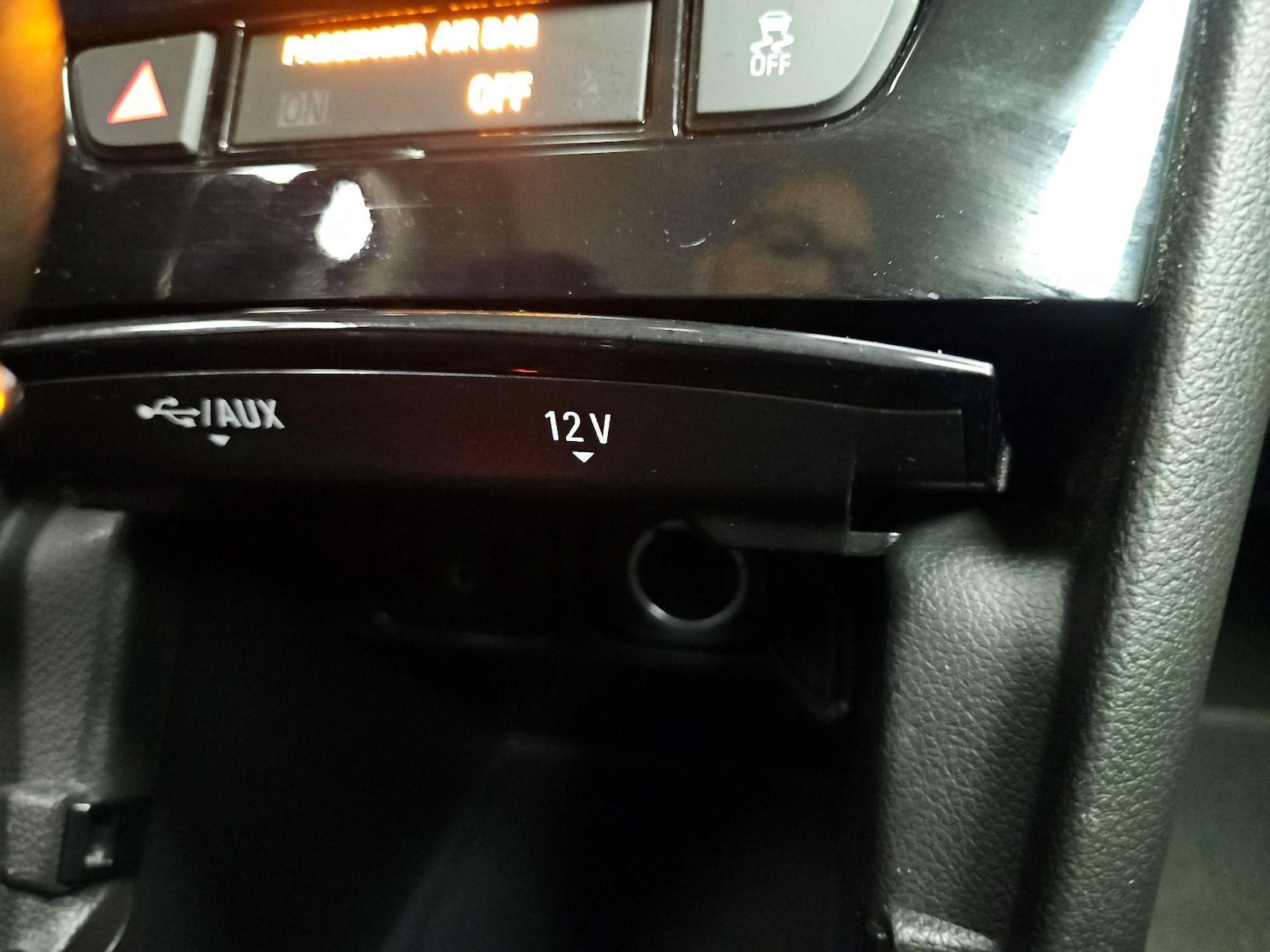2018 Buick Encore Preferred II - Photo 19