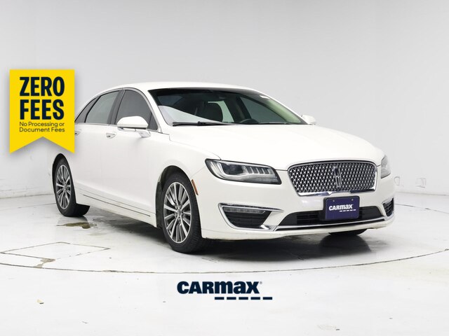 White 2019 Lincoln MKZ Sedan Front-Wheel Drive Automatic
