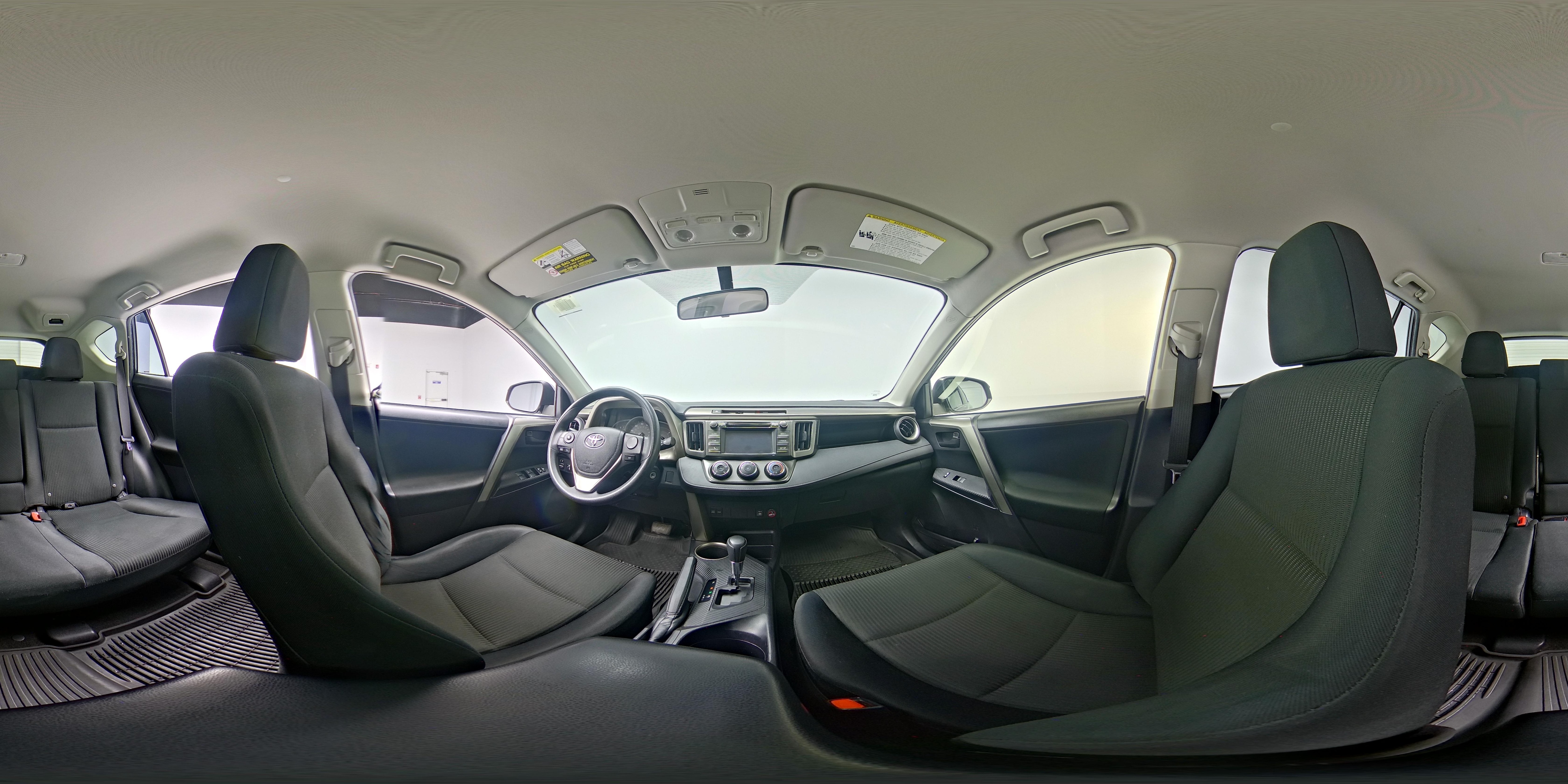 2014 Toyota RAV4 LE - Photo 24