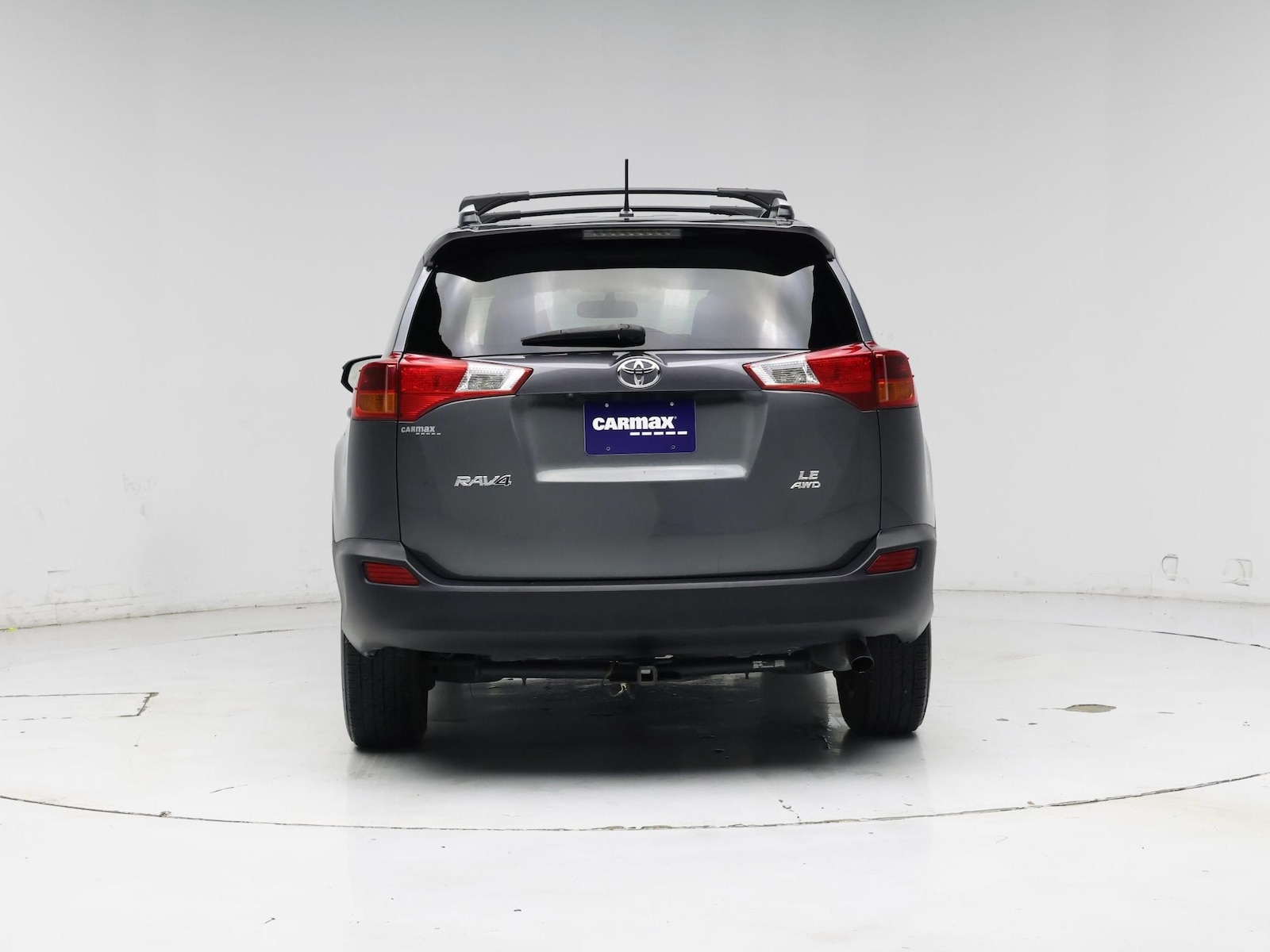 2014 Toyota RAV4 LE - Photo 7