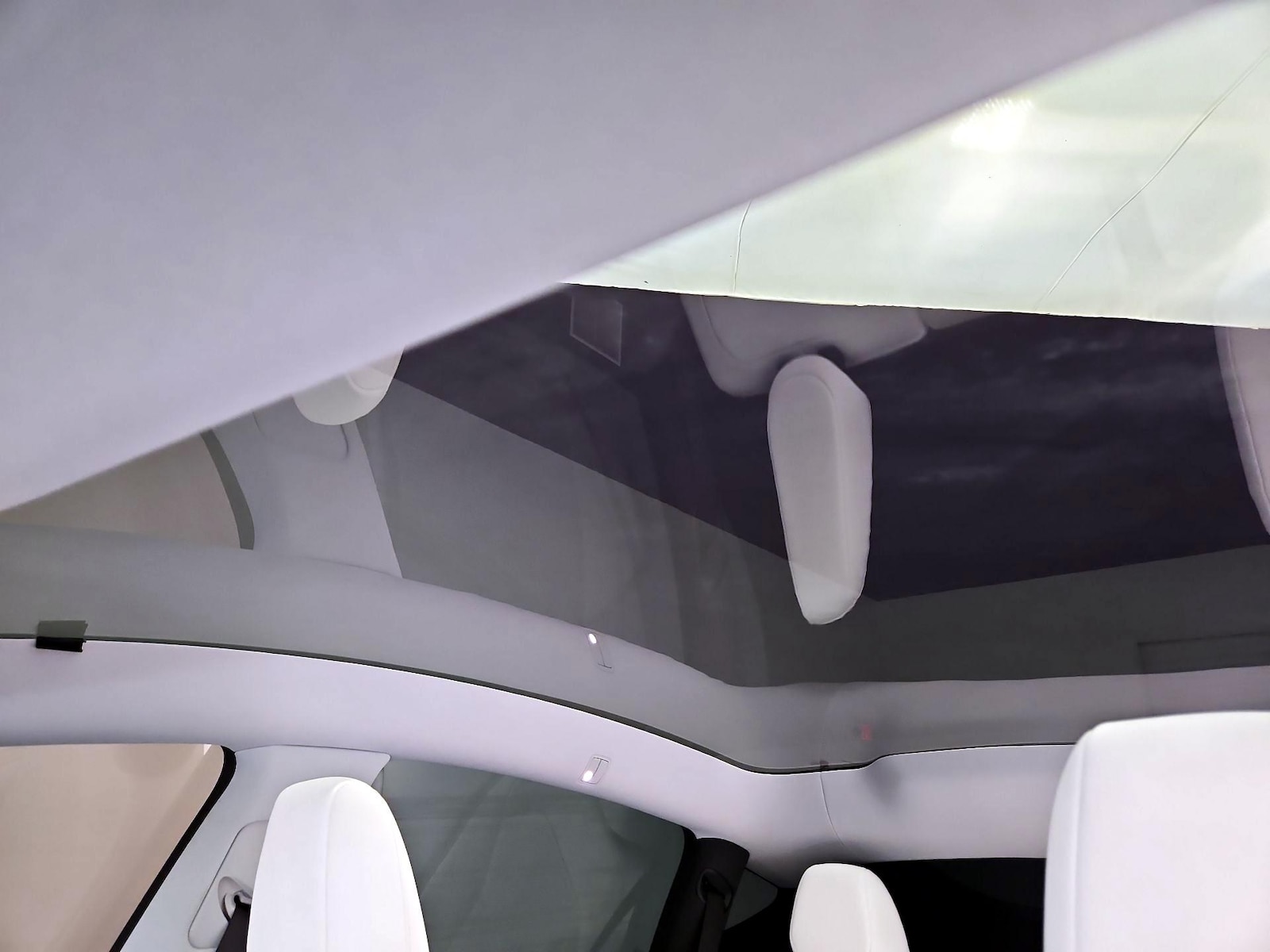 2026 Tesla Model Y Long Range - Photo 19