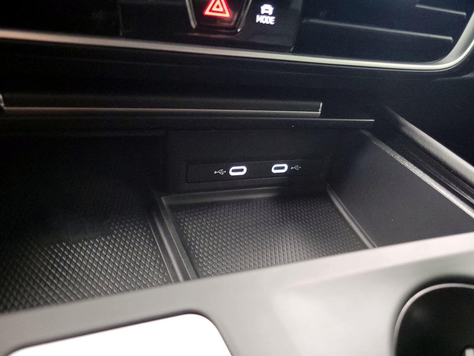 2024 Volkswagen Atlas Cross Sport SE - Photo 19