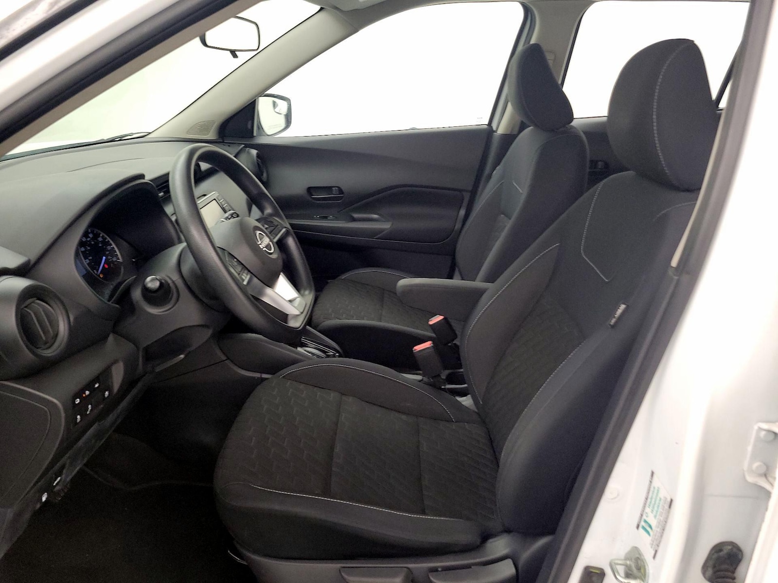 2022 Nissan Kicks S - Photo 12