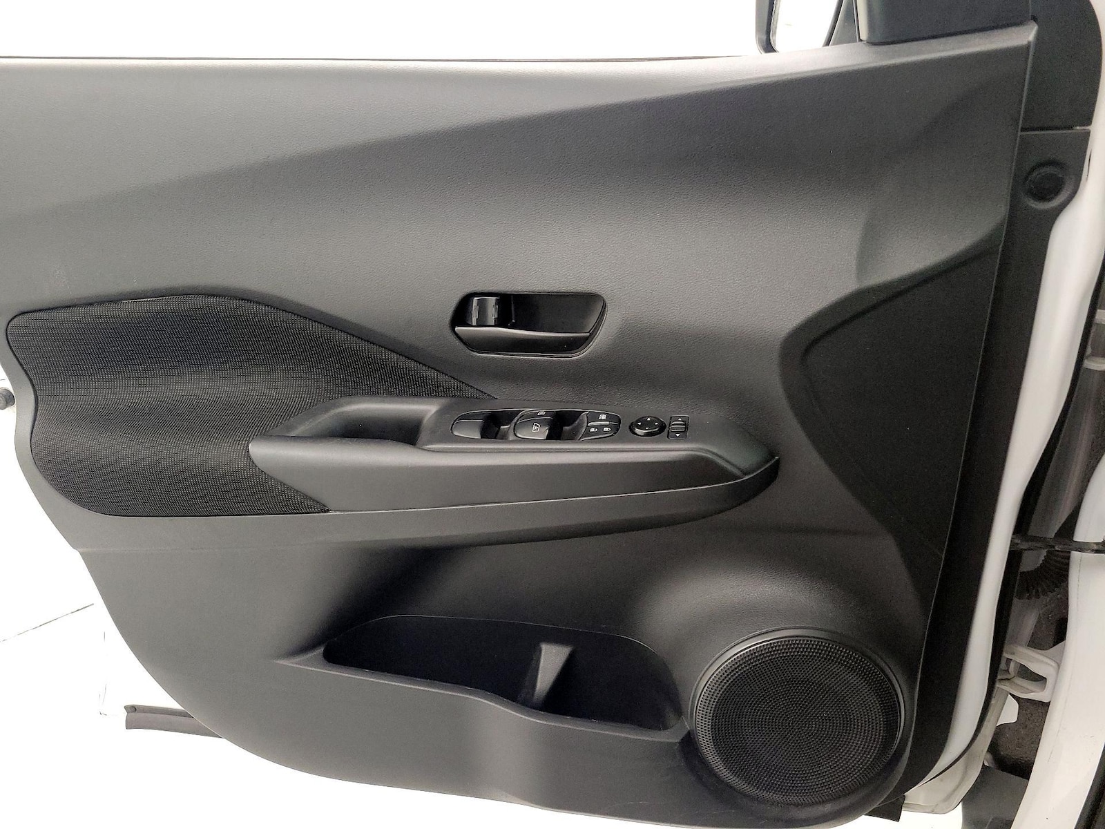2022 Nissan Kicks S - Photo 13