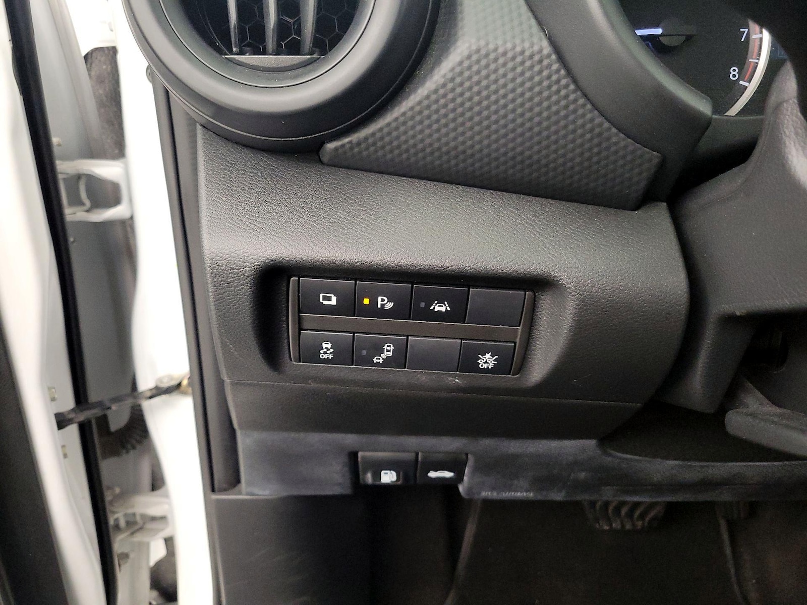 2022 Nissan Kicks S - Photo 14