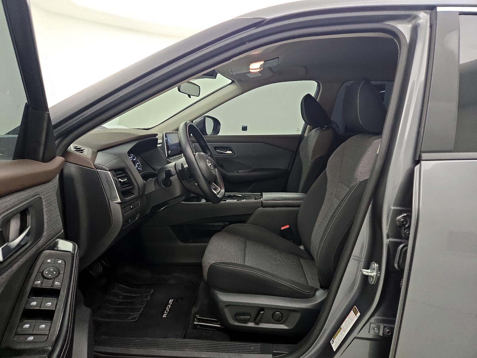 Power Seat(s) & Side Airbags