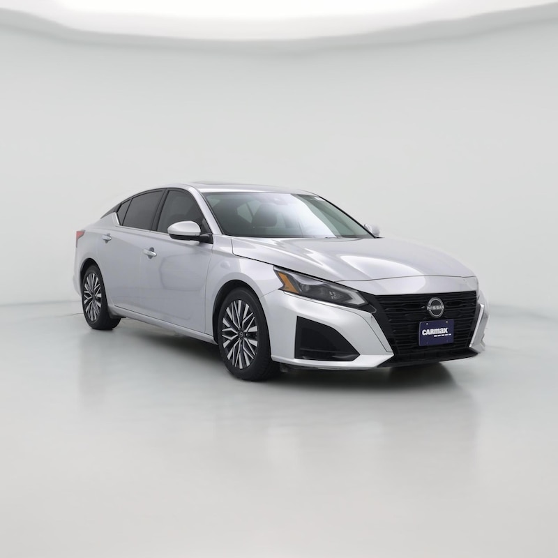 2023 Nissan Altima SV