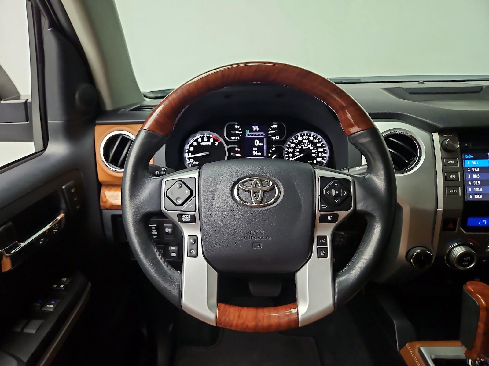 2019 Toyota Tundra 1794 Edition - Photo 11