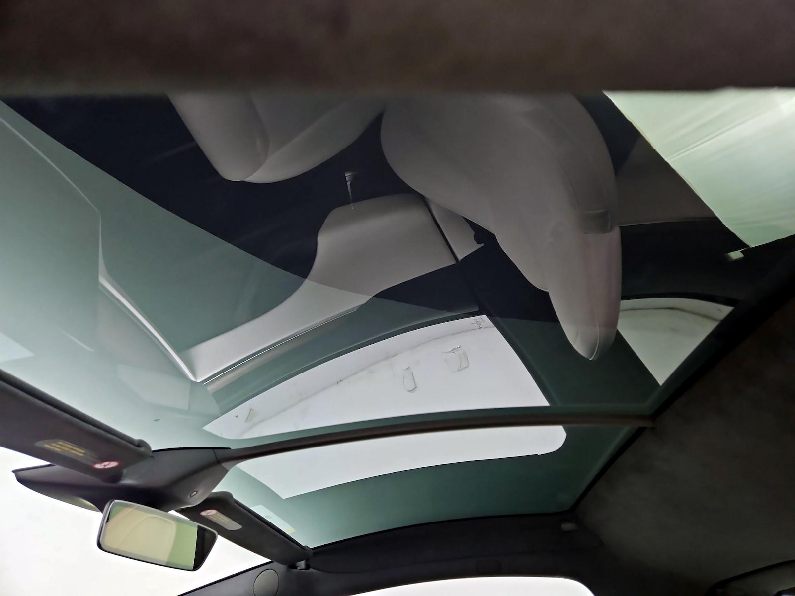 Skylight(s) & Overhead Airbags