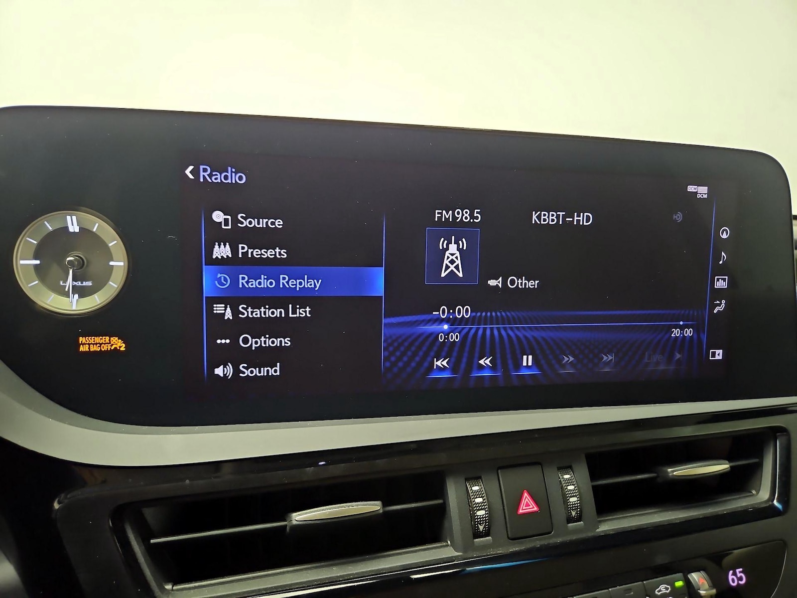 2022 Lexus ES 350 Ultra Luxury - Photo 17