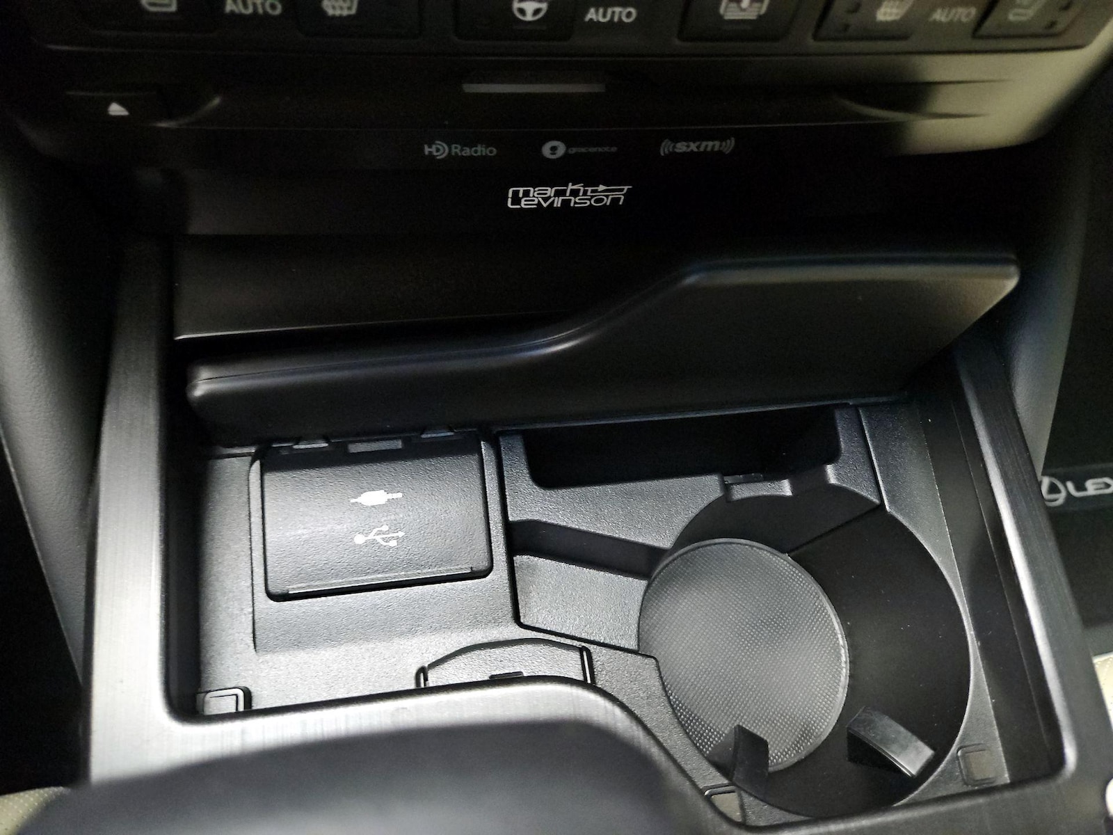 2022 Lexus ES 350 Ultra Luxury - Photo 20