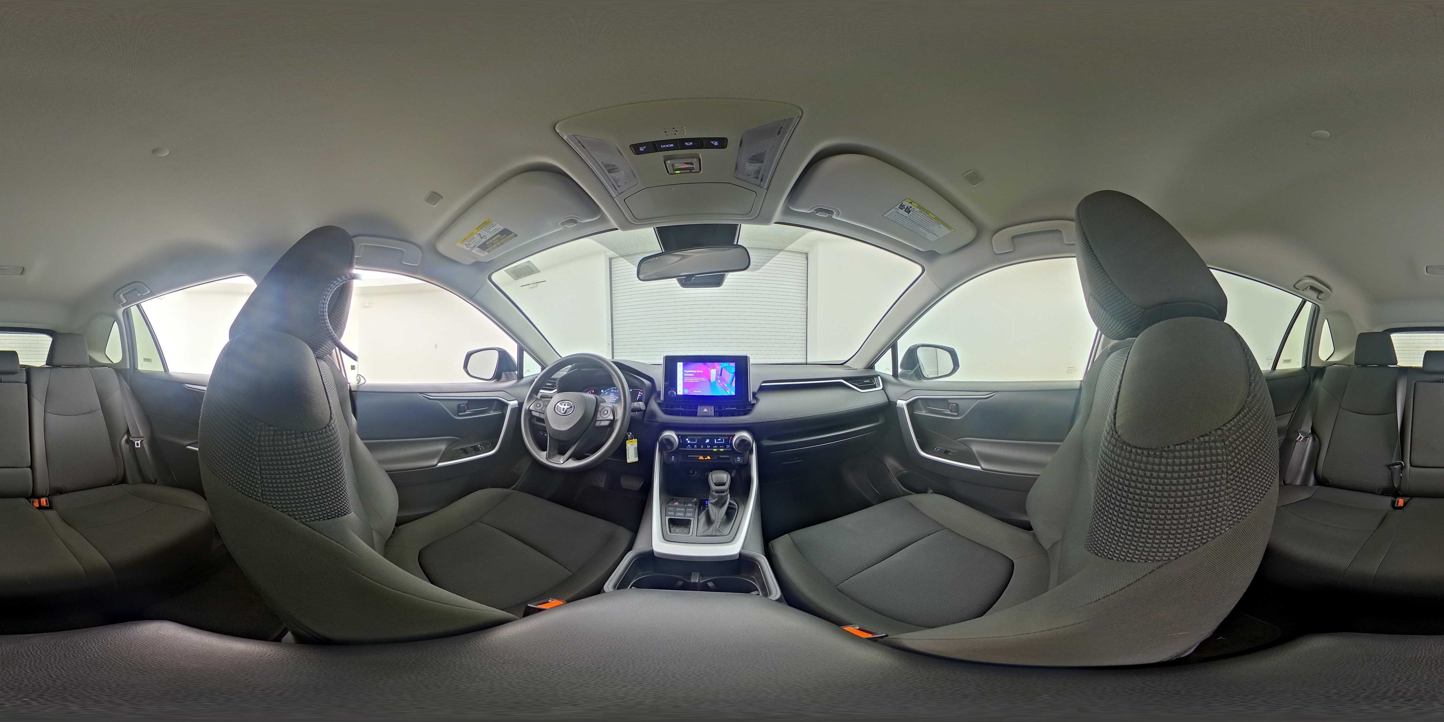 2025 Toyota RAV4 LE - Photo 24