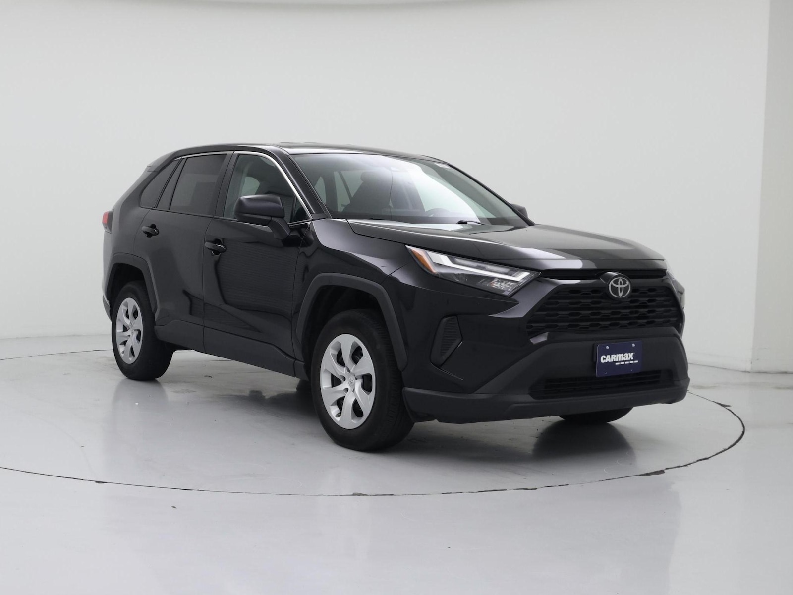 2025 Toyota RAV4 LE - Photo 2