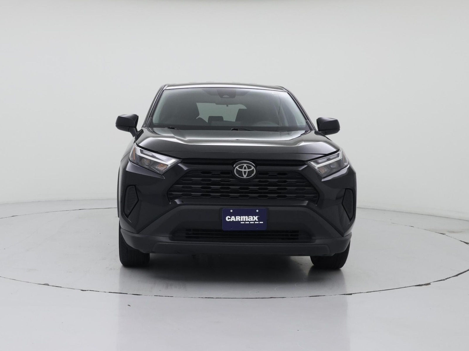 2025 Toyota RAV4 LE - Photo 6