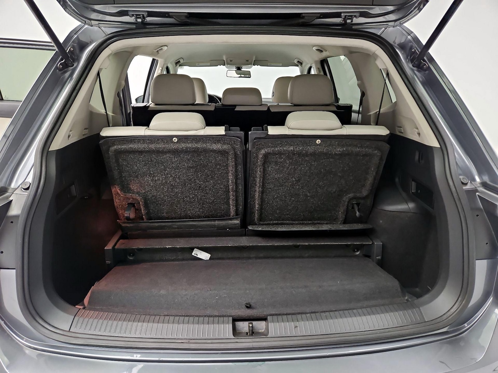 2019 Volkswagen Tiguan SE - Photo 21