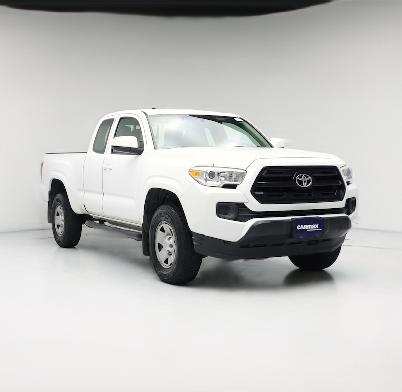 2017 Toyota Tacoma SR