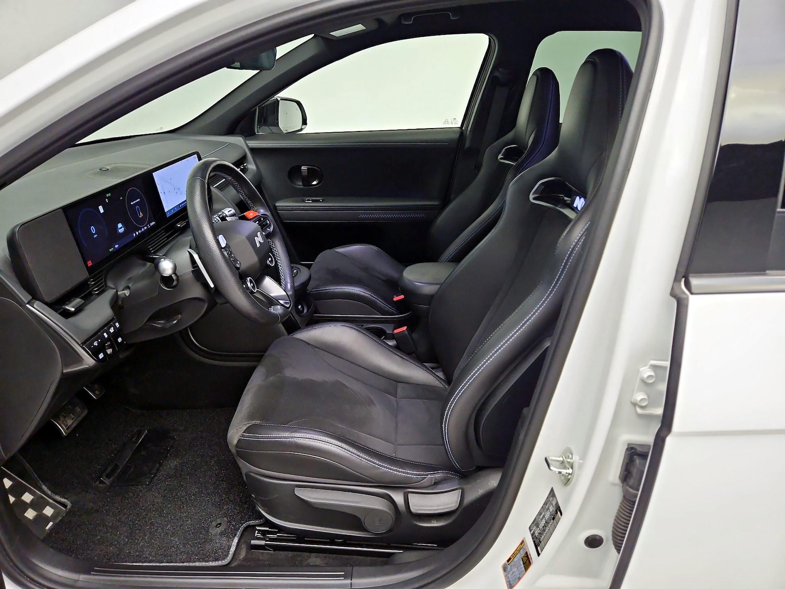 Front Seat Heaters & A/C Seat(s)