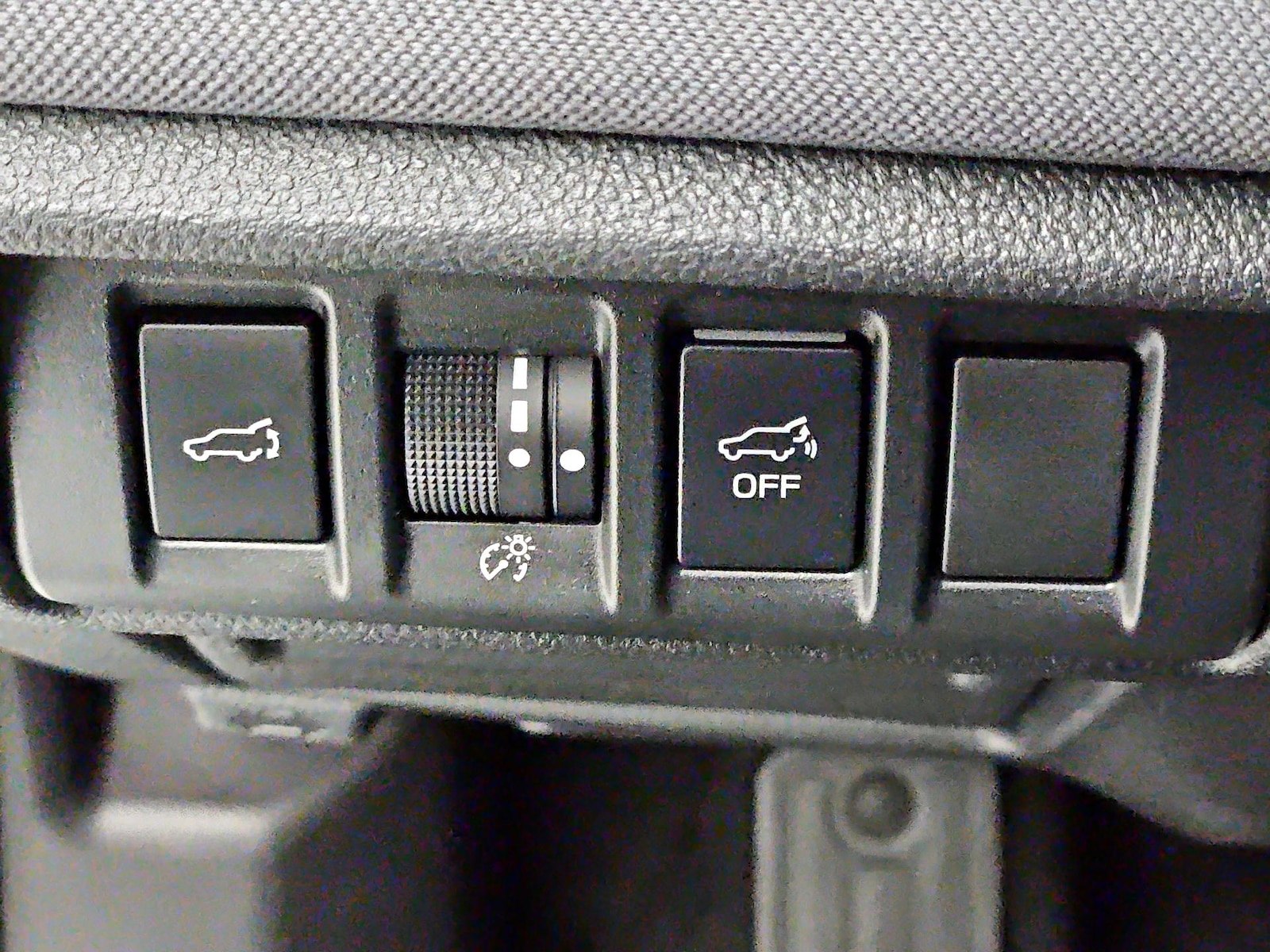 2023 Subaru Outback Premium - Photo 14