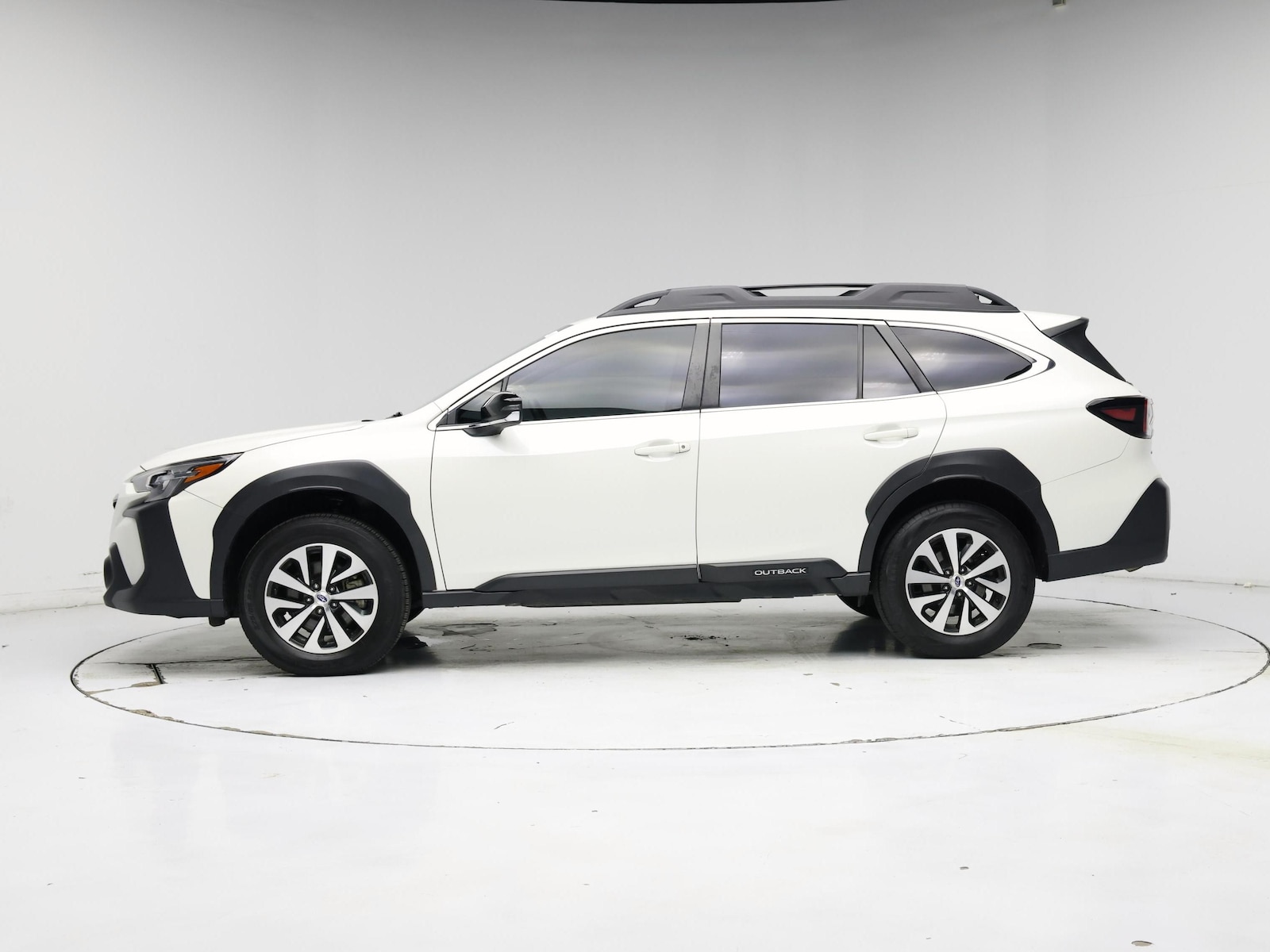 2023 Subaru Outback Premium - Photo 4