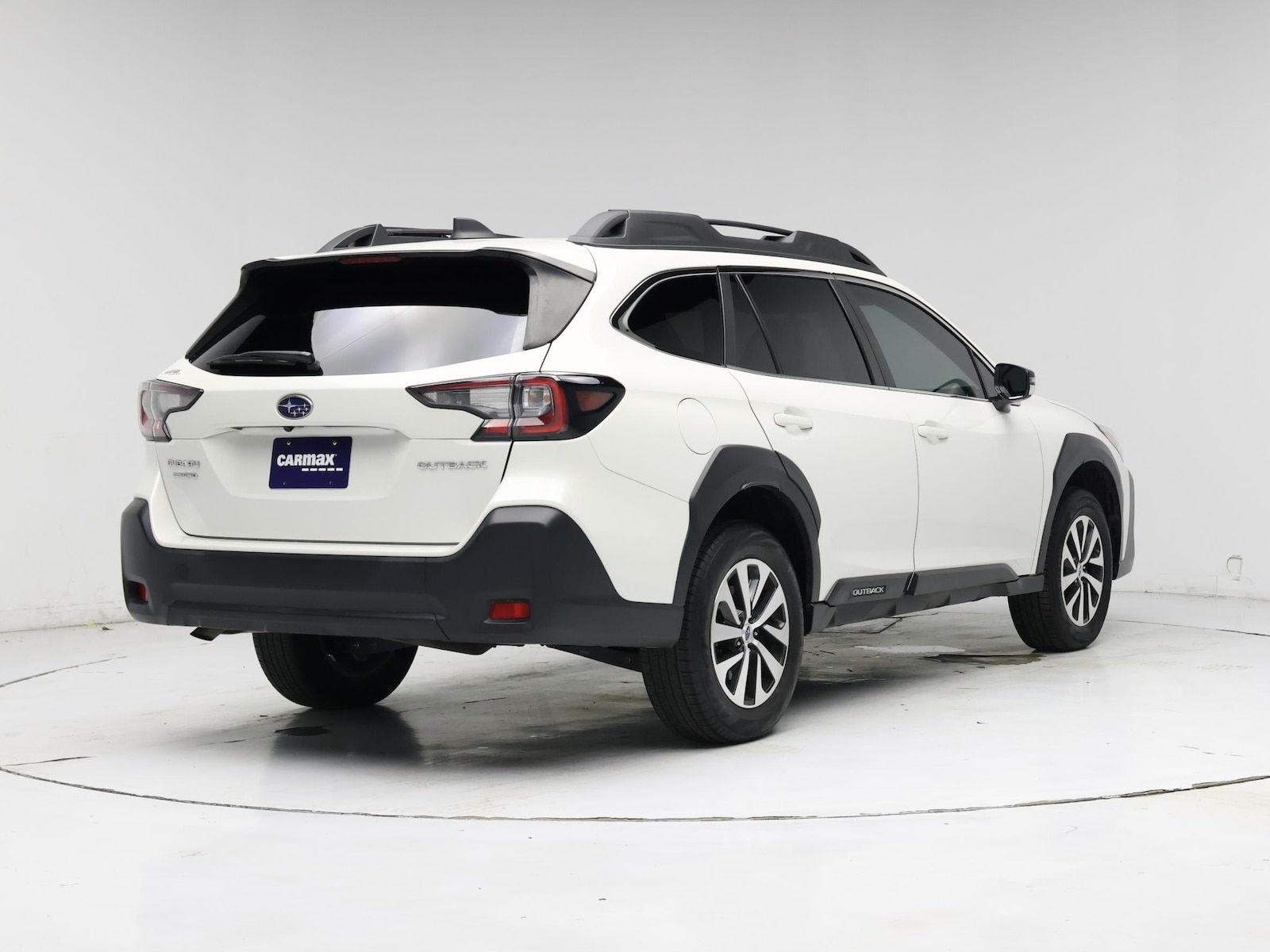 2023 Subaru Outback Premium - Photo 9