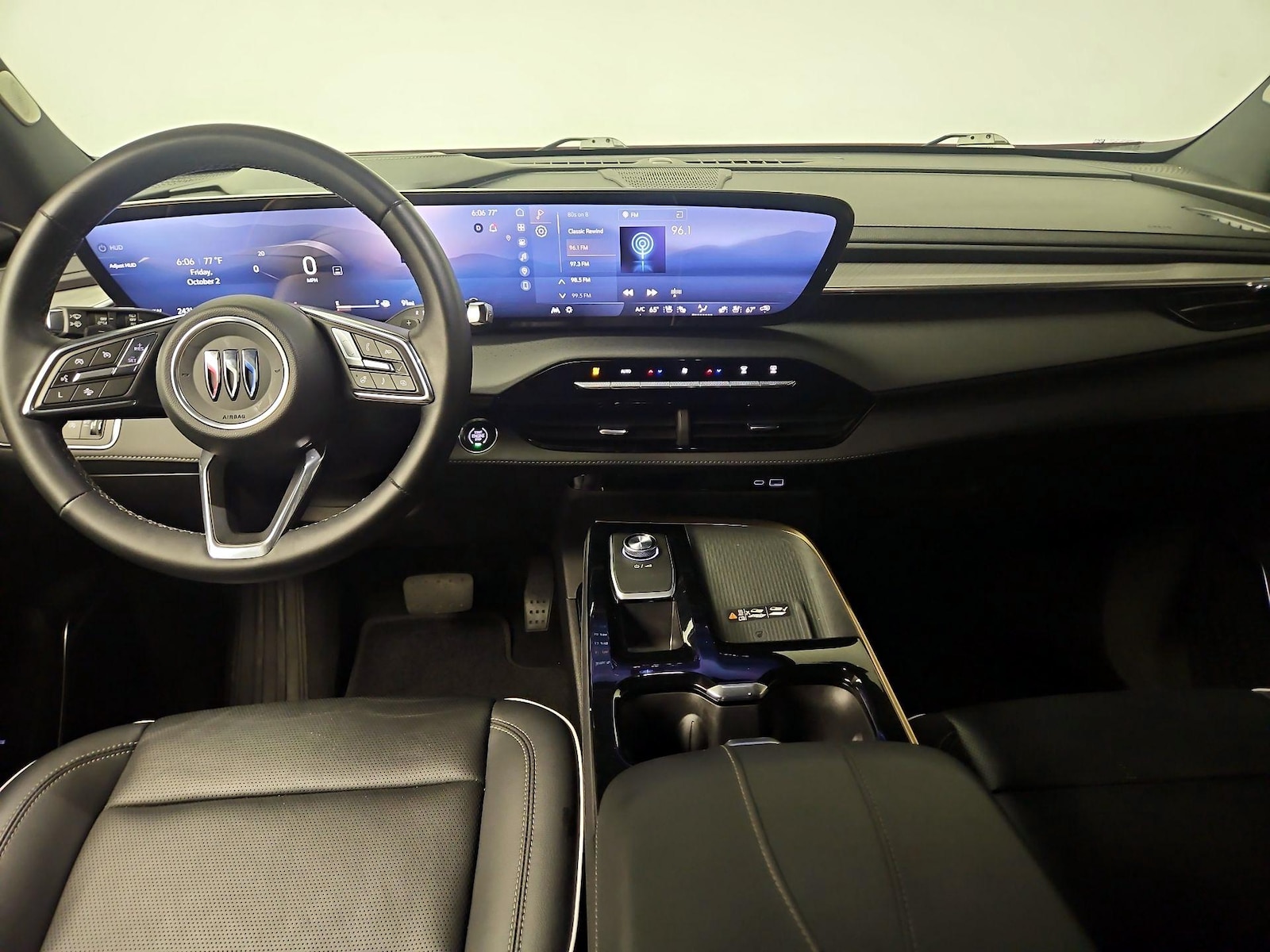 2025 Buick Enclave Avenir - Photo 10