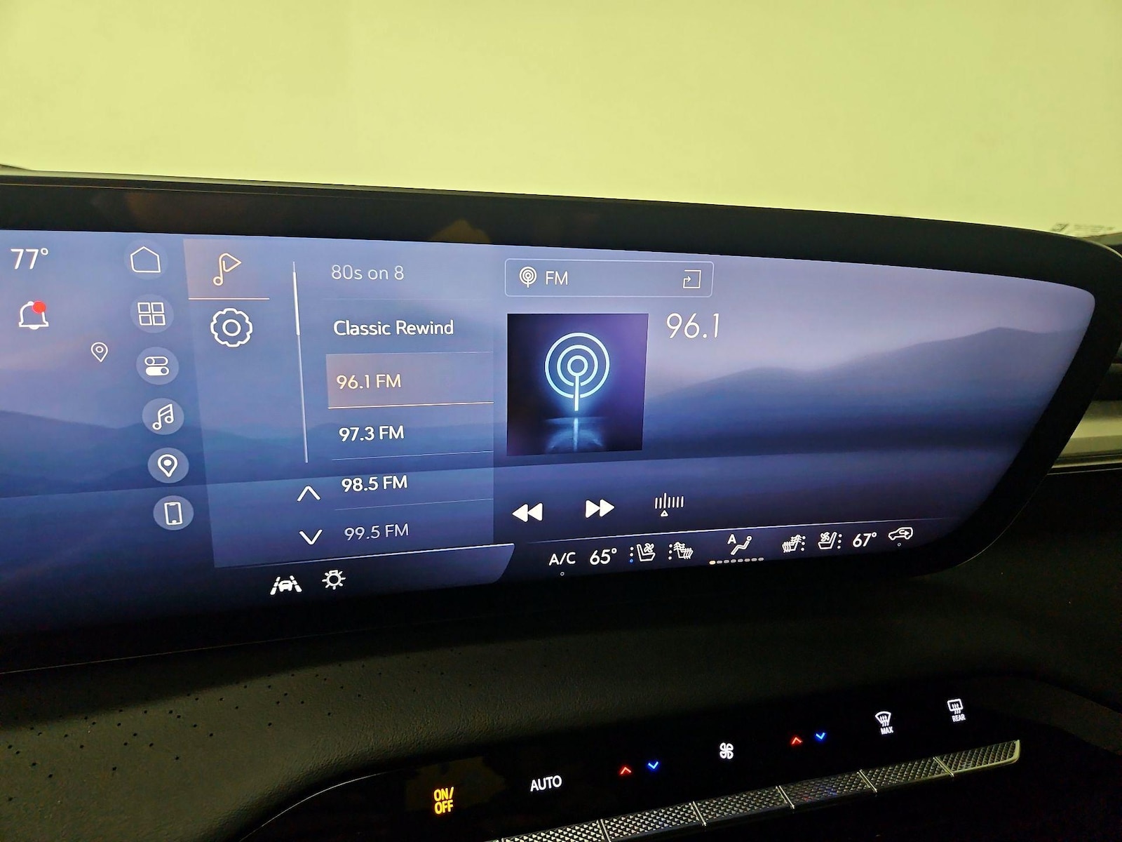 2025 Buick Enclave Avenir - Photo 16