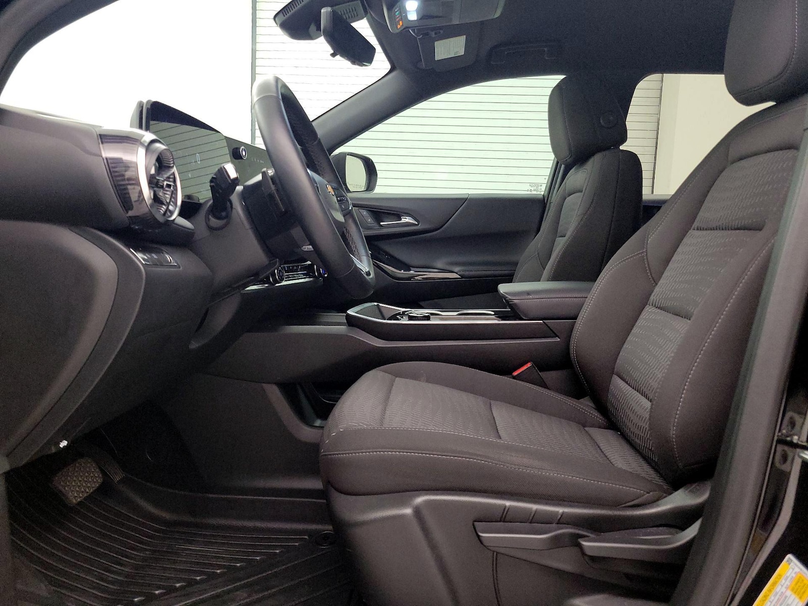 2026 Chevrolet Equinox LT - Photo 12