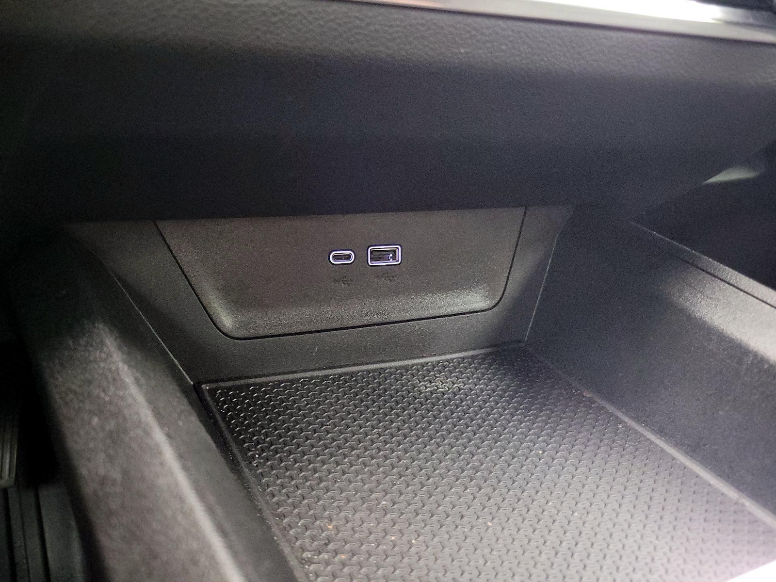 2026 Chevrolet Equinox LT - Photo 20