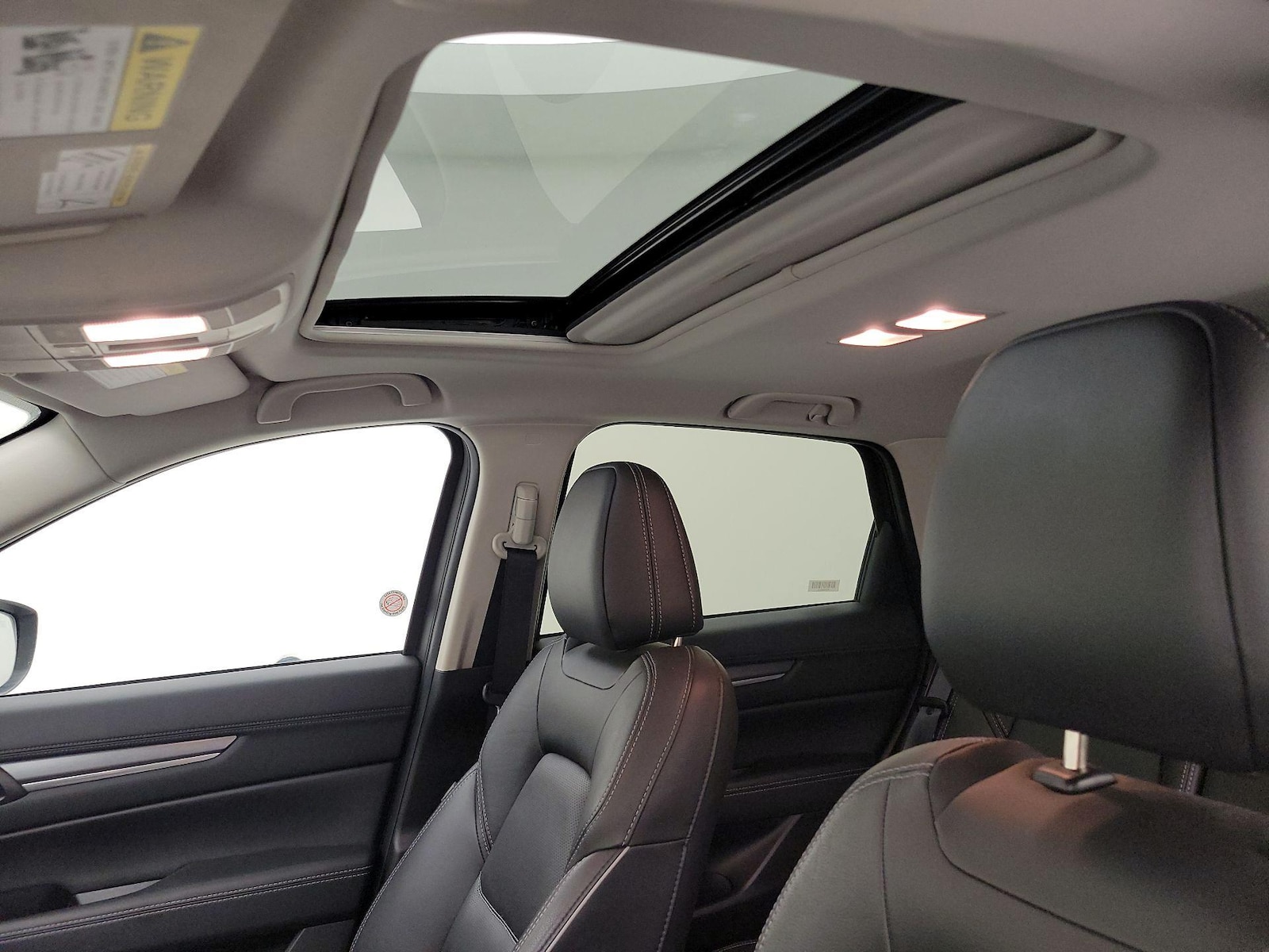 Sunroof(s) & Overhead Airbags